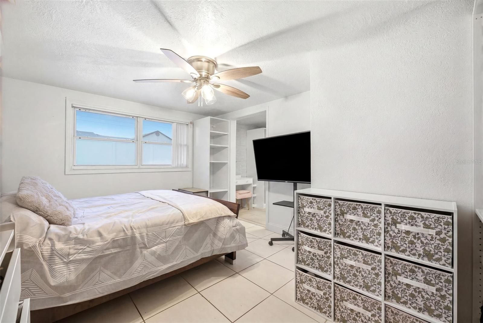 5633 ANDREA DR — photo 29