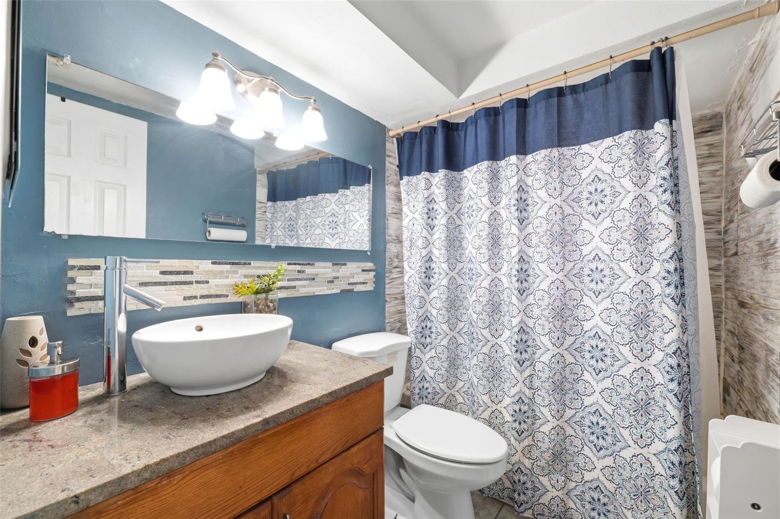 5633 ANDREA DR — photo 41