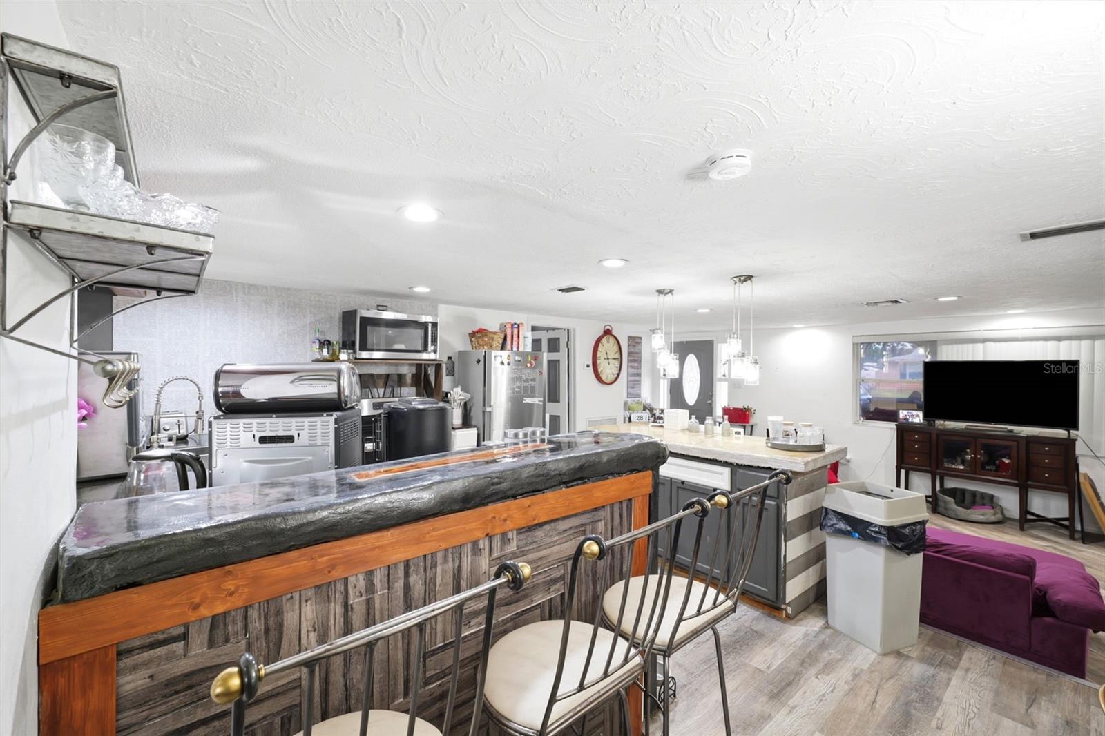 5633 ANDREA DR — photo 22