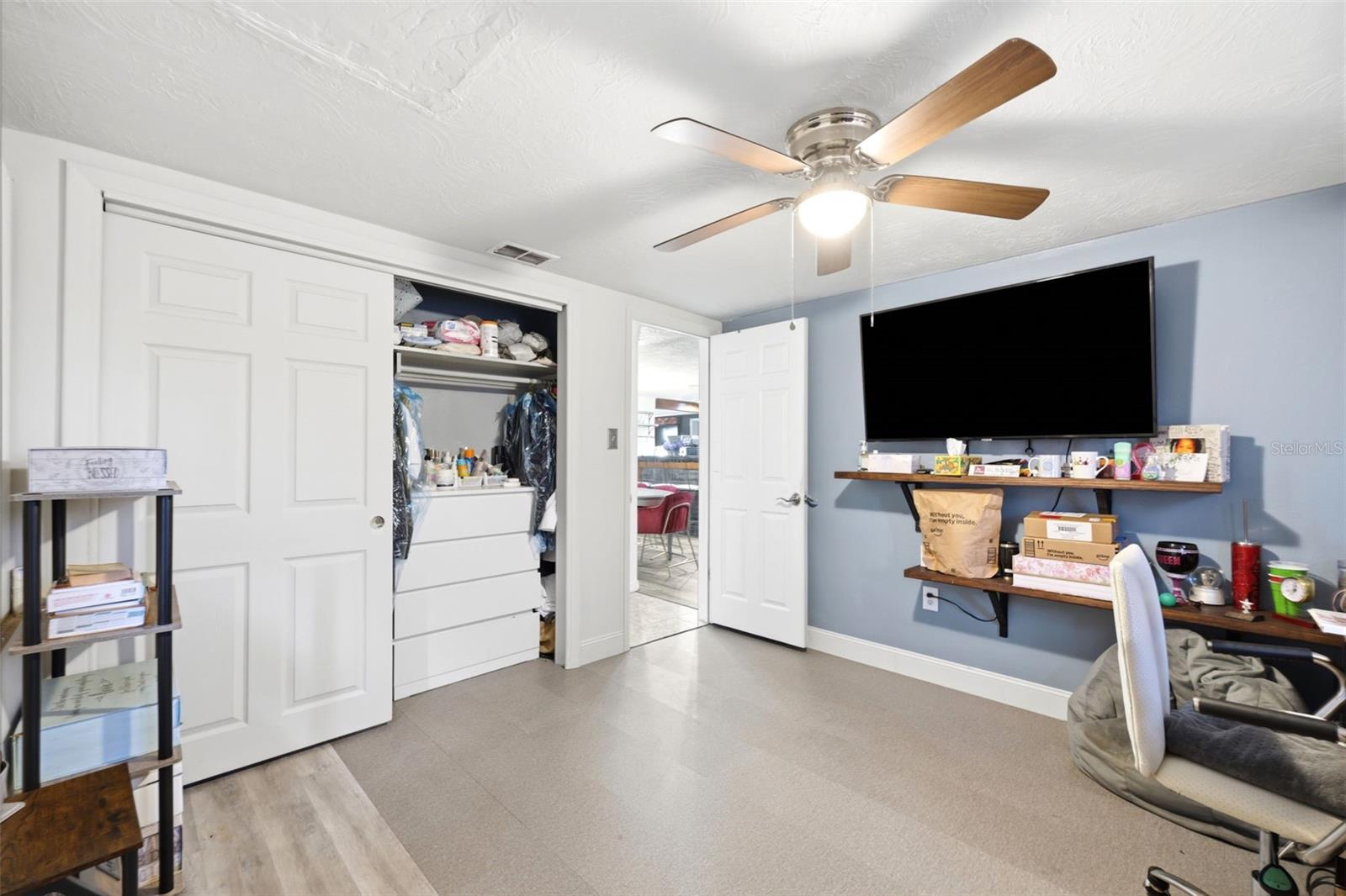 5633 ANDREA DR — photo 38