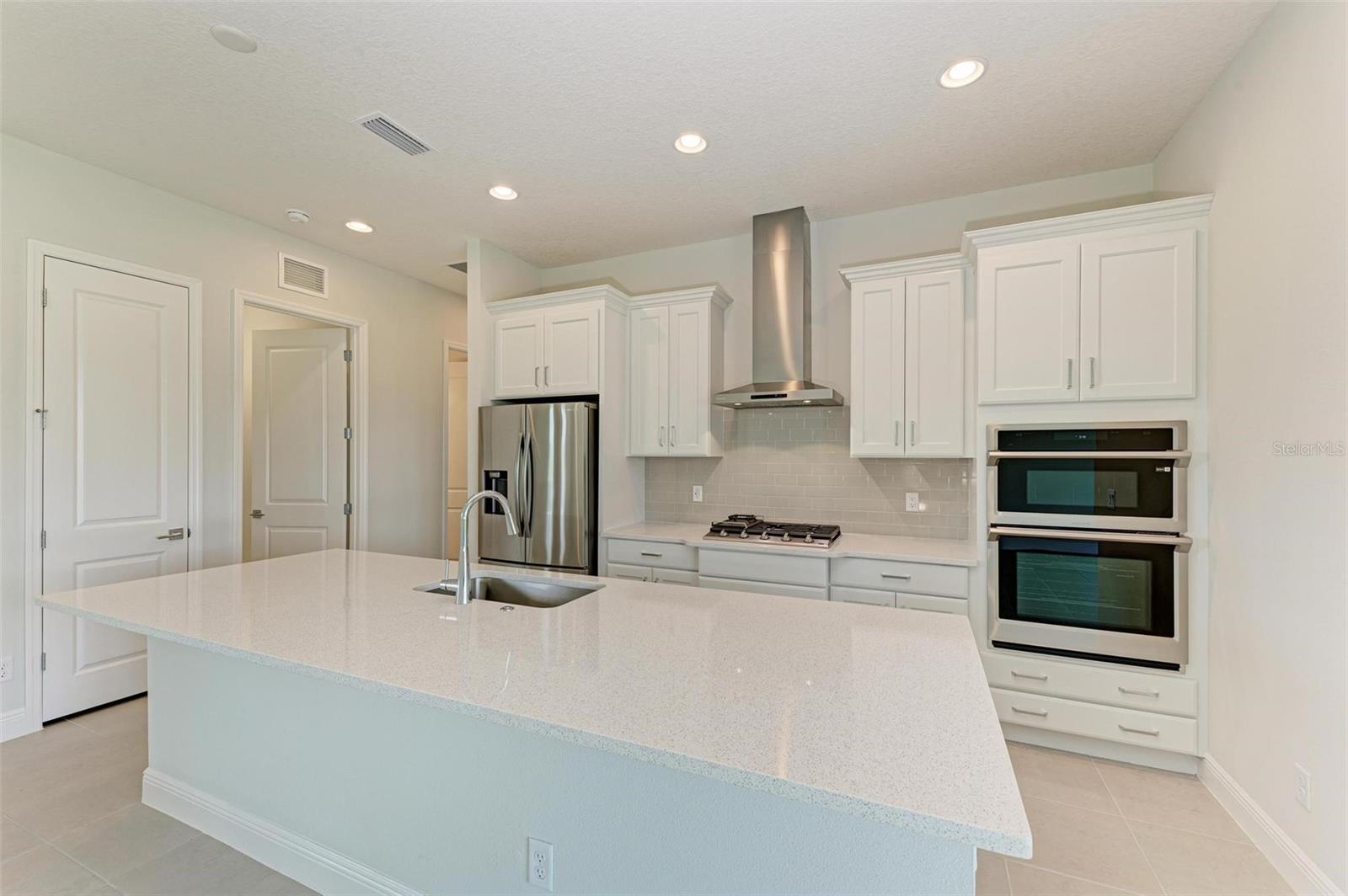 4324 SEA MARSH PL — photo 9