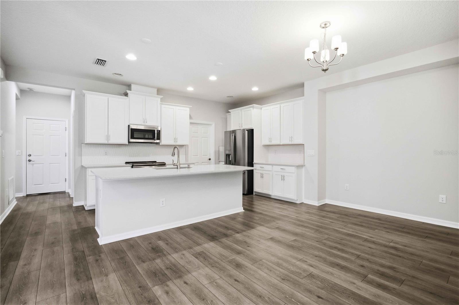 5918 FIORE DR — photo 6