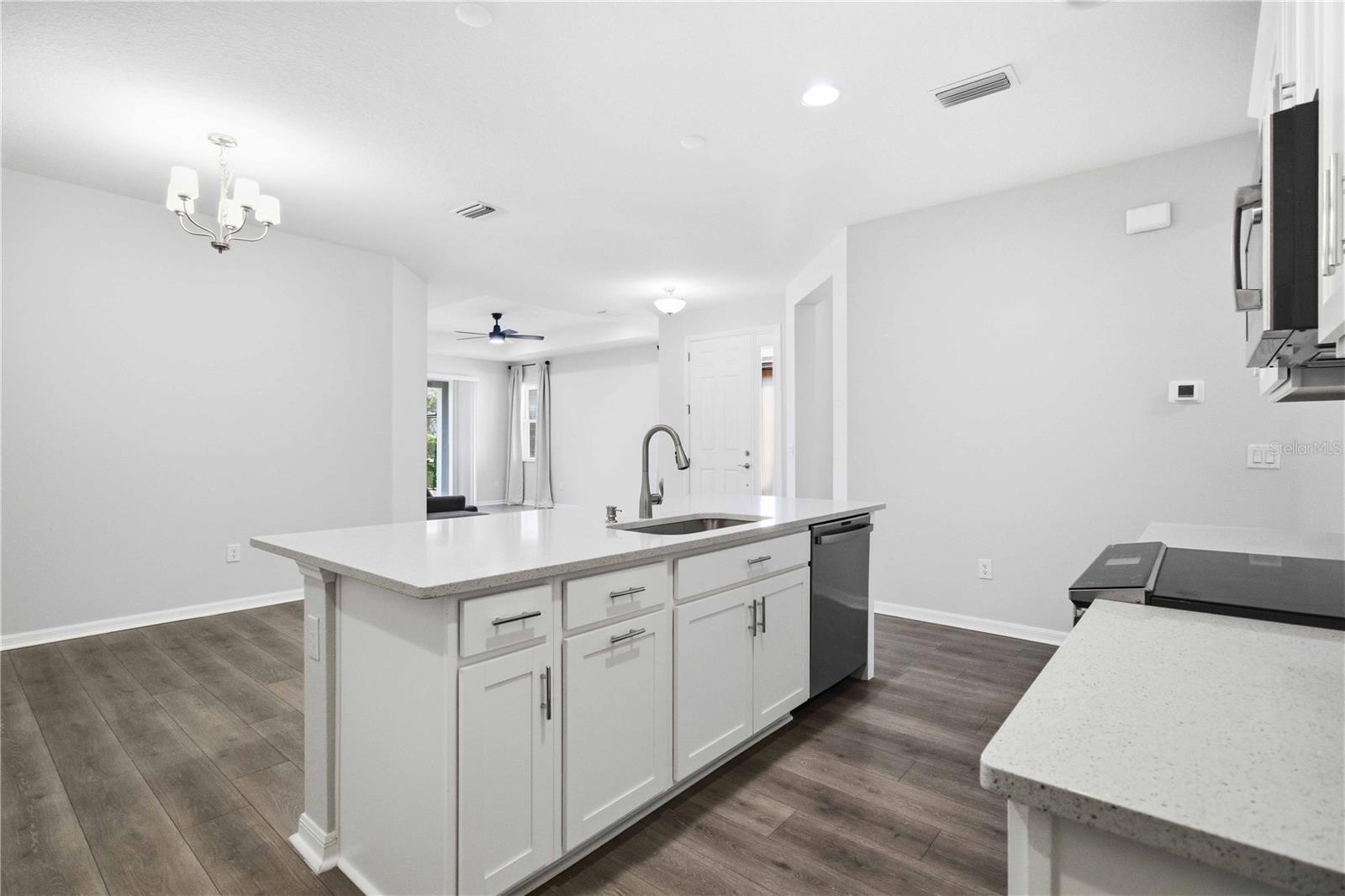5918 FIORE DR — photo 9