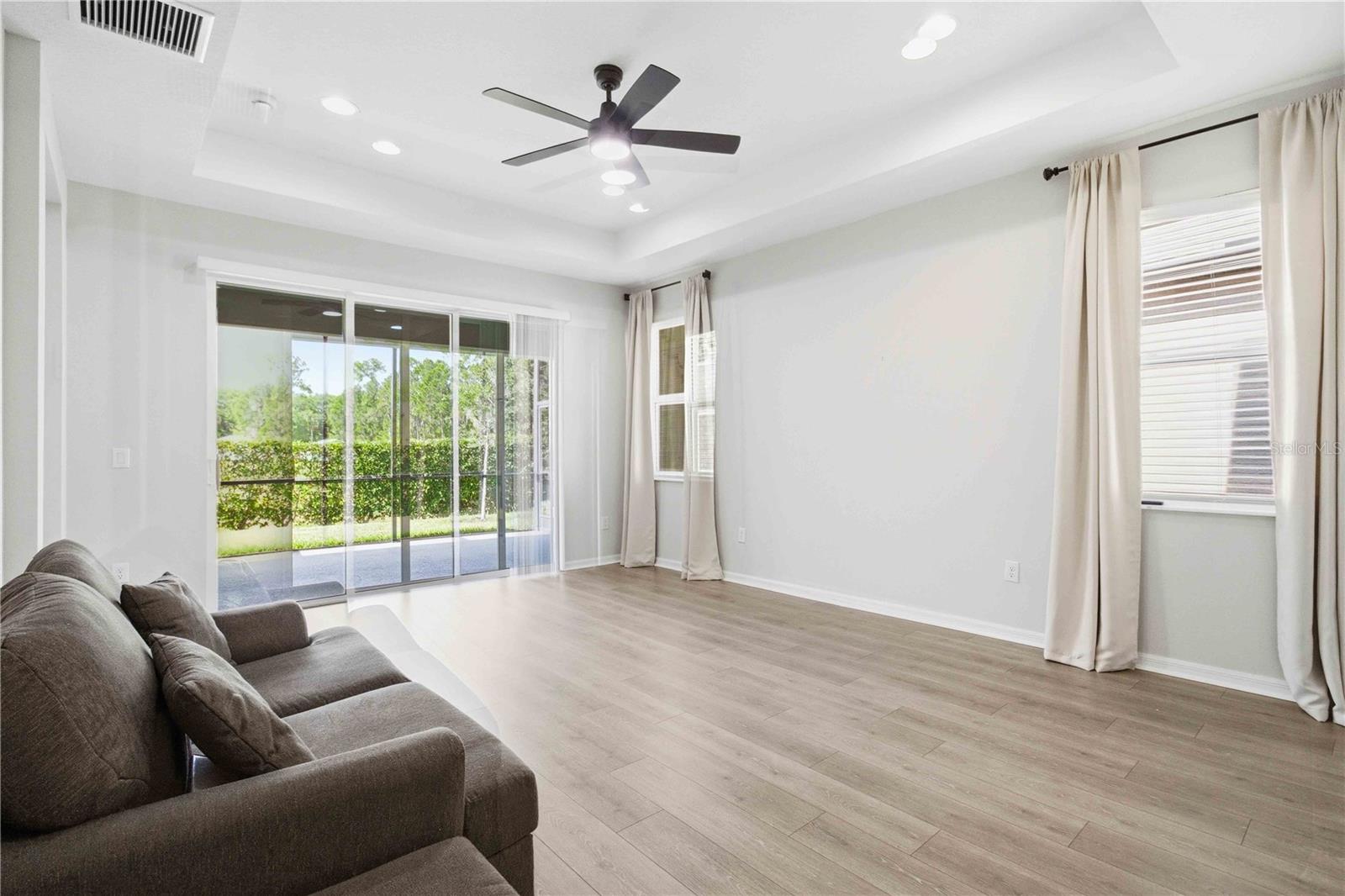 5918 FIORE DR — photo 13