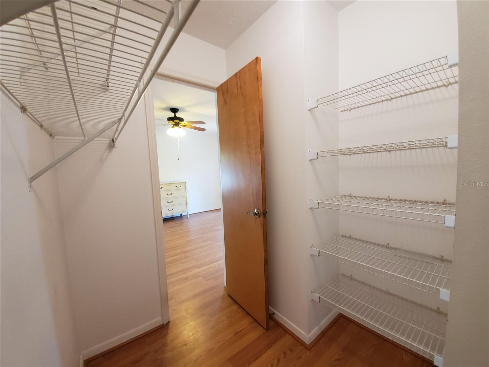 88 TEMPLE RD — photo 16