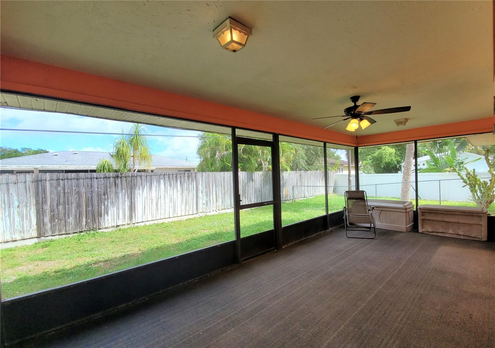 88 TEMPLE RD — photo 30