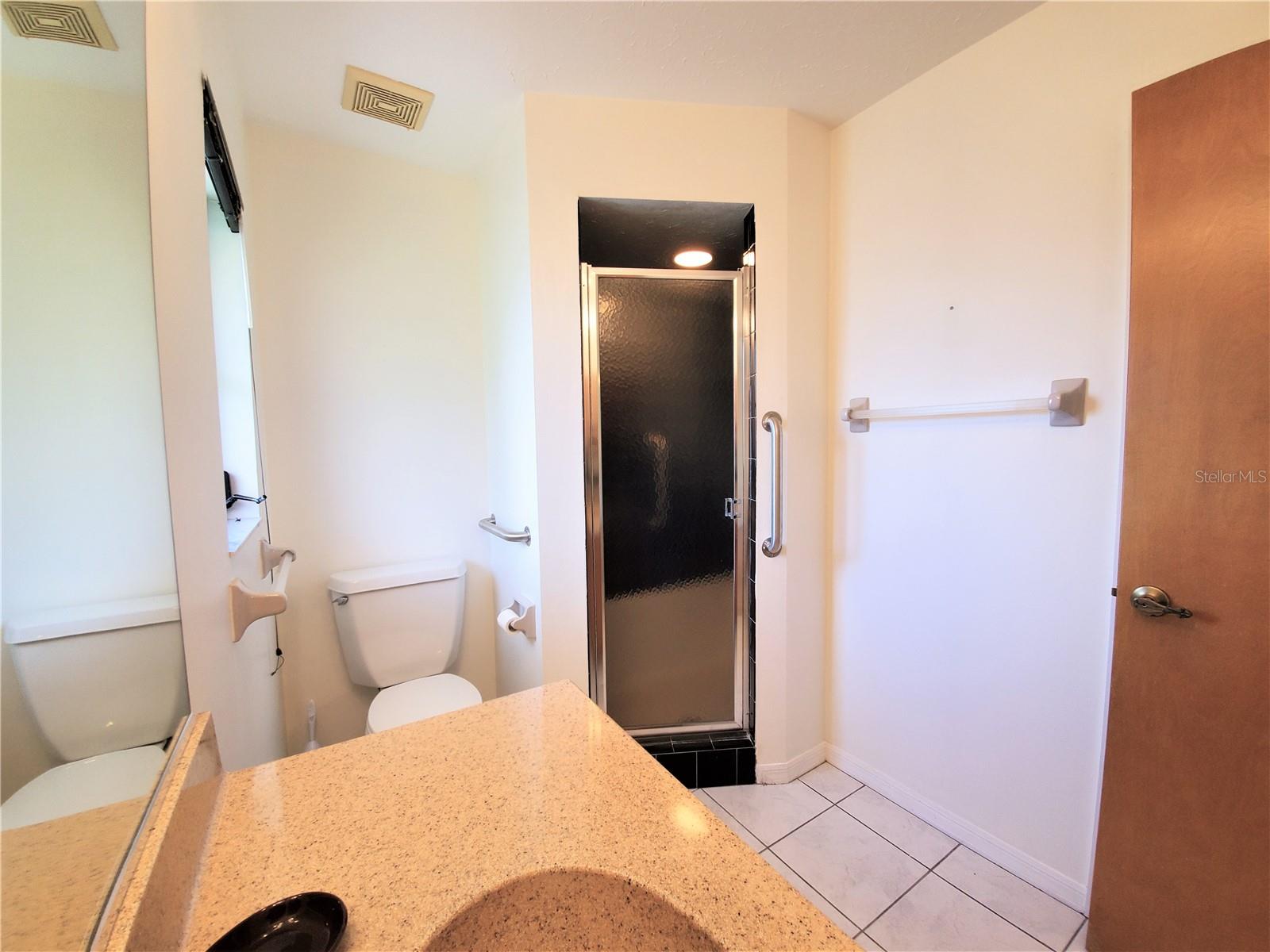 88 TEMPLE RD — photo 19