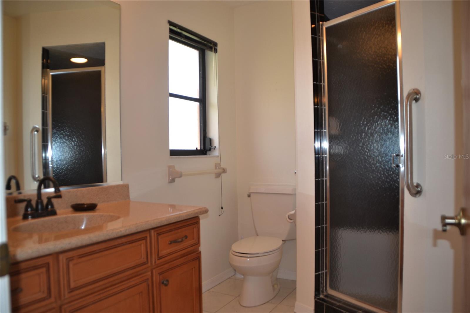 88 TEMPLE RD — photo 18