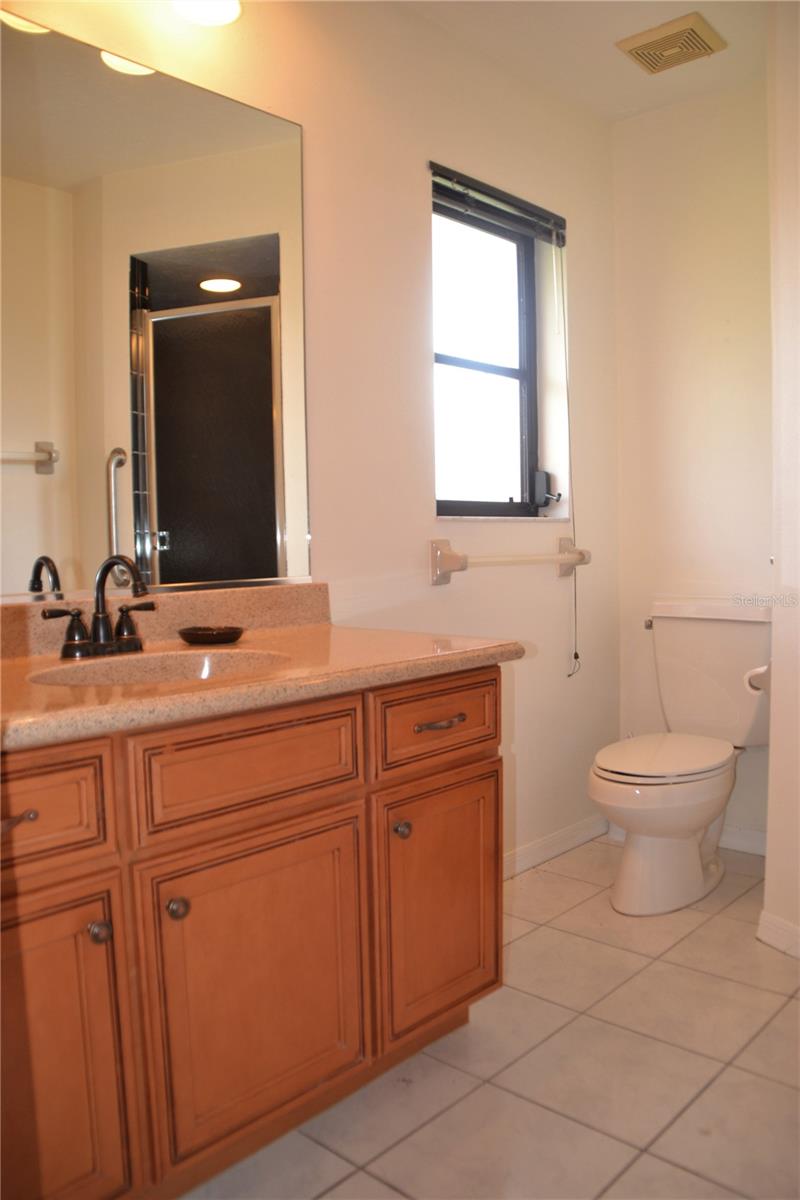 88 TEMPLE RD — photo 20