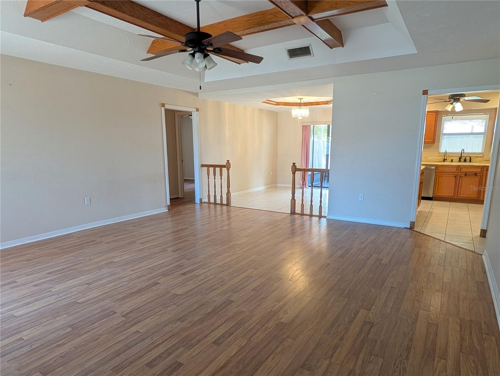 88 TEMPLE RD — photo 3
