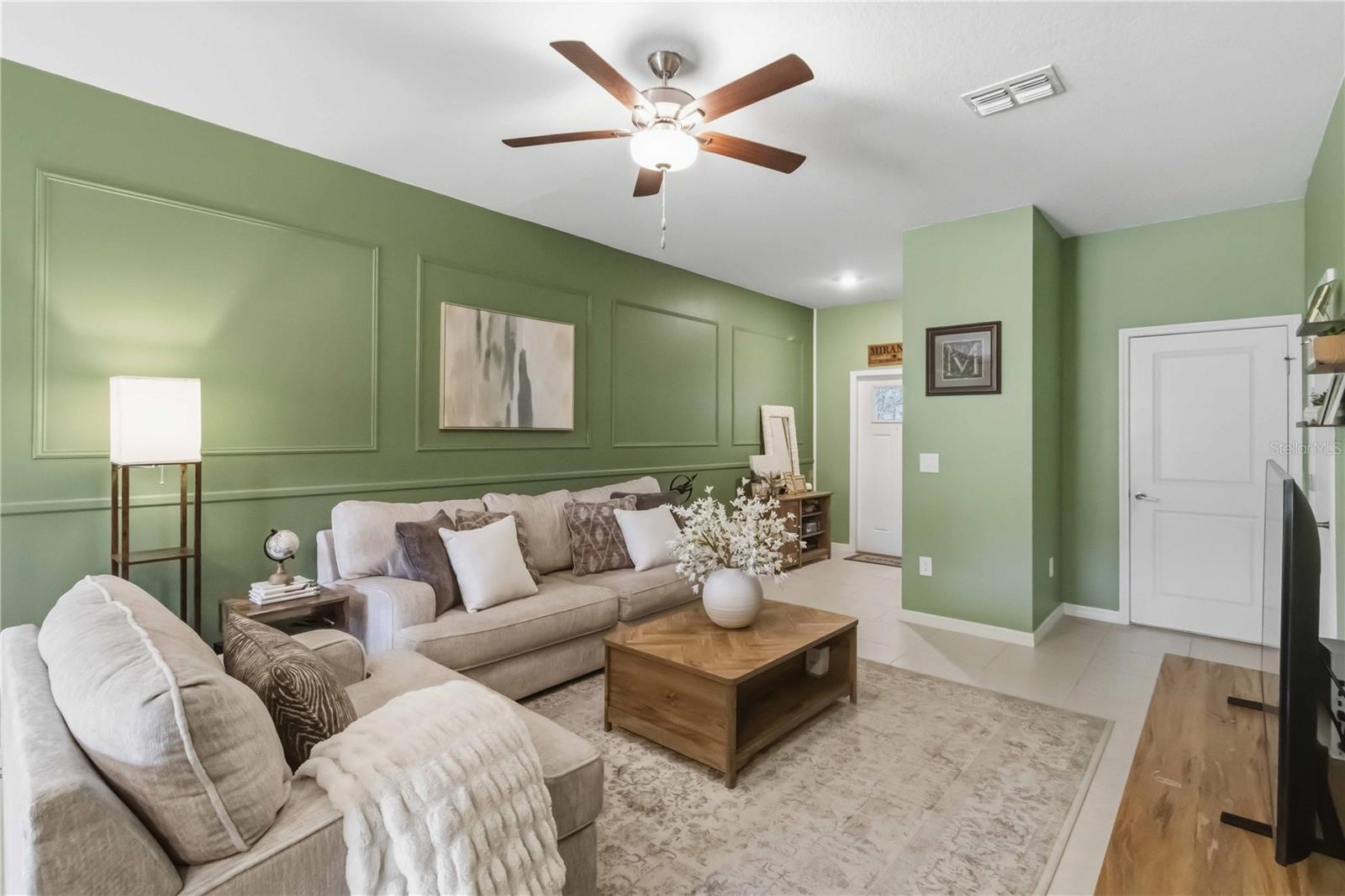 2549 SUNRAY VENUS WAY — photo 7