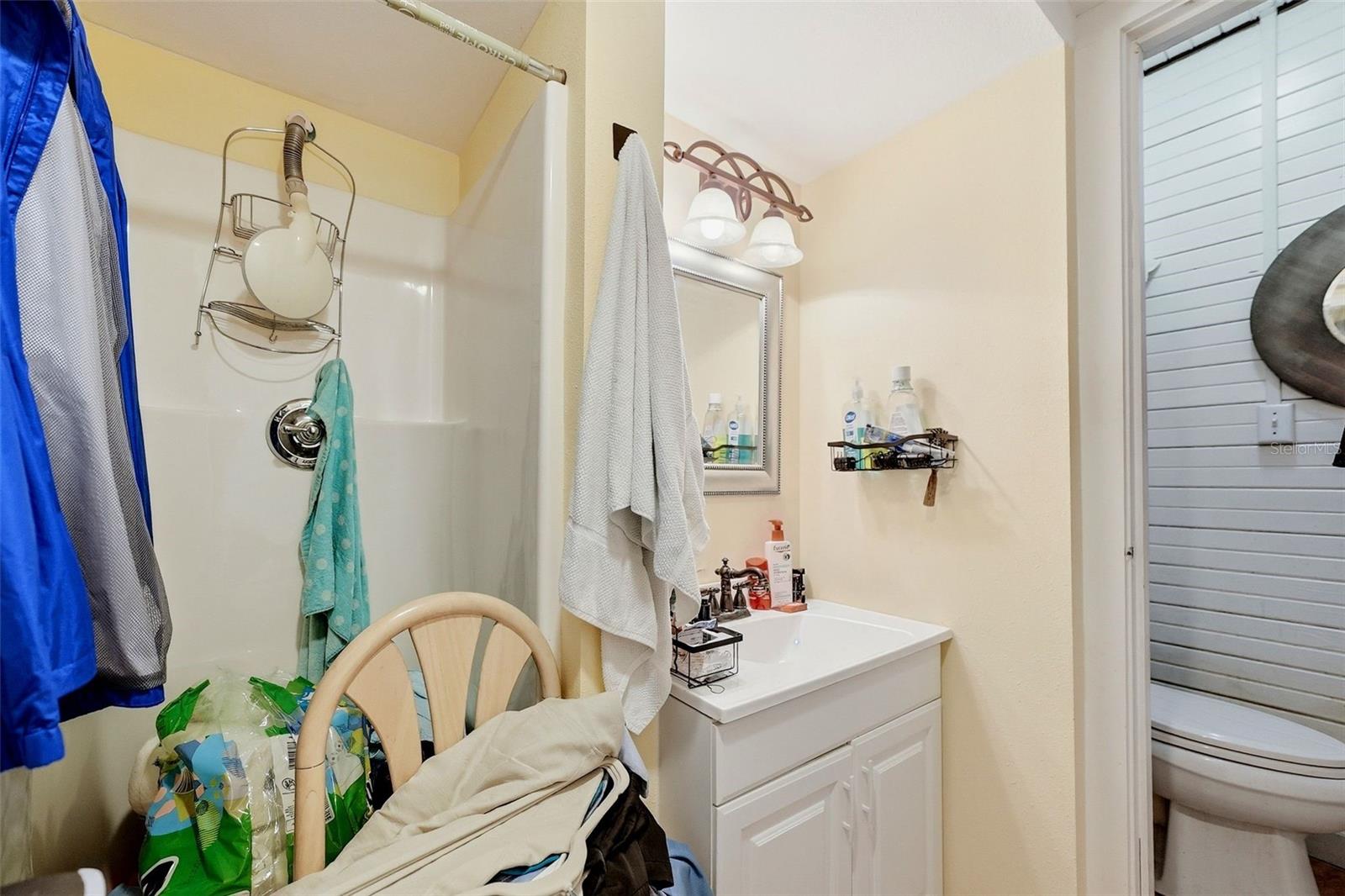 726 MANDALAY AVE — photo 17