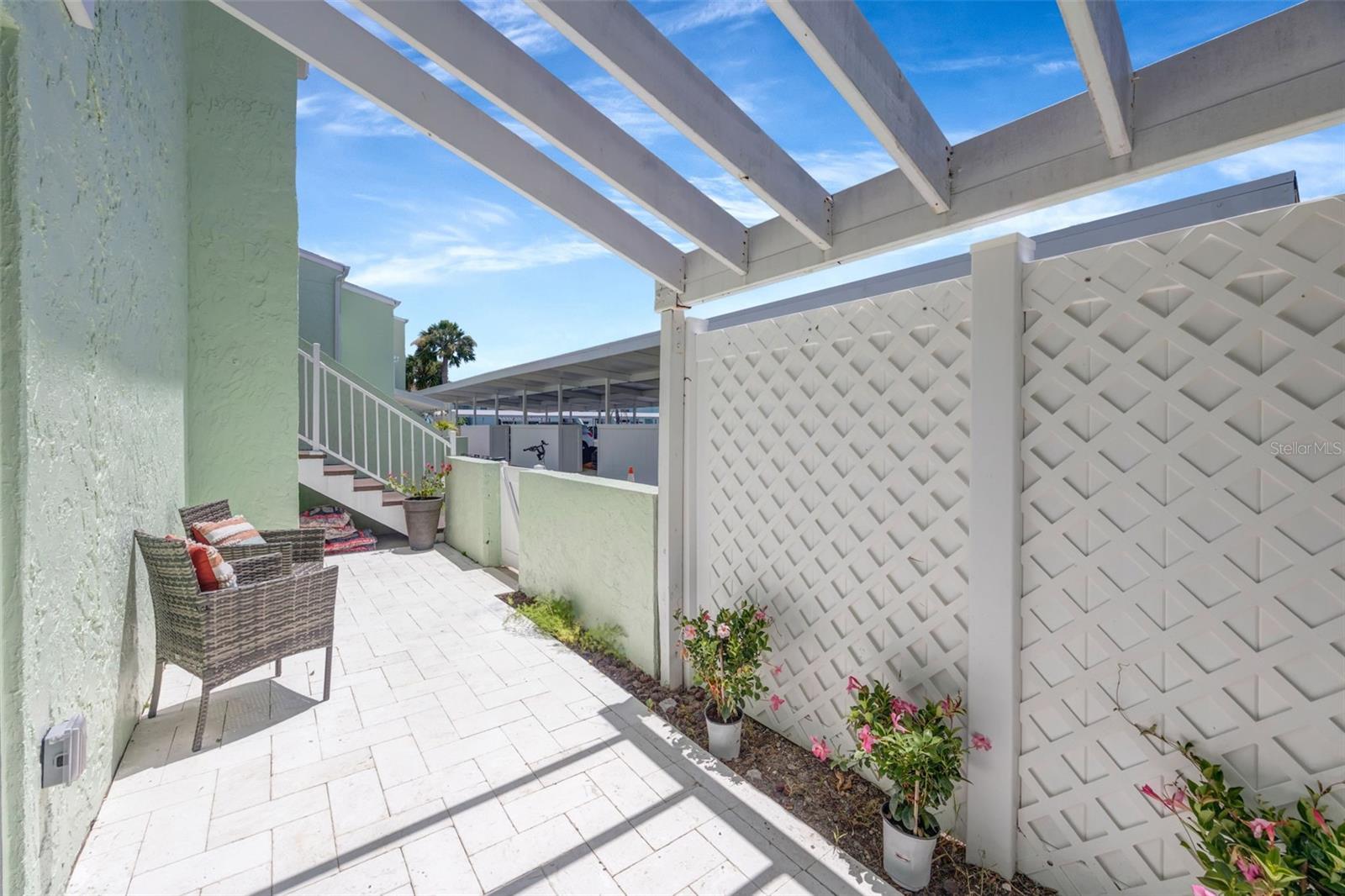 1 WINDRUSH BLVD #37 — photo 4