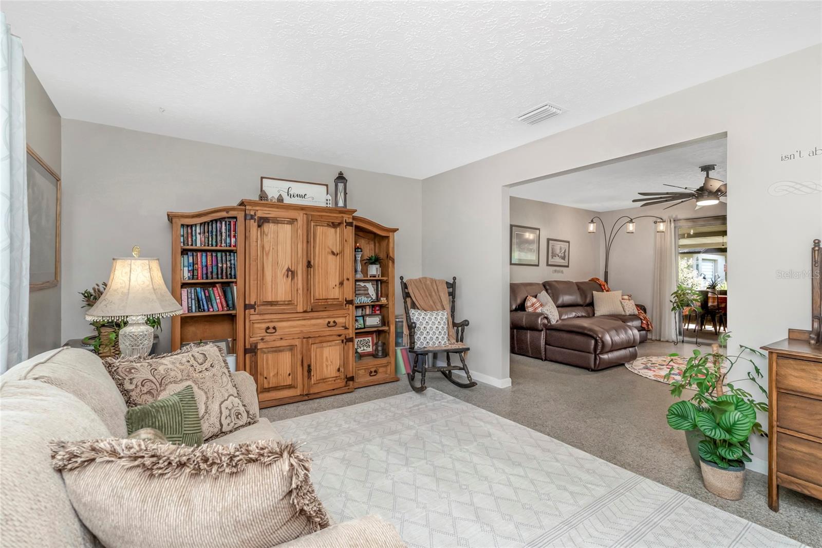 12212 FLORAL LN — photo 2