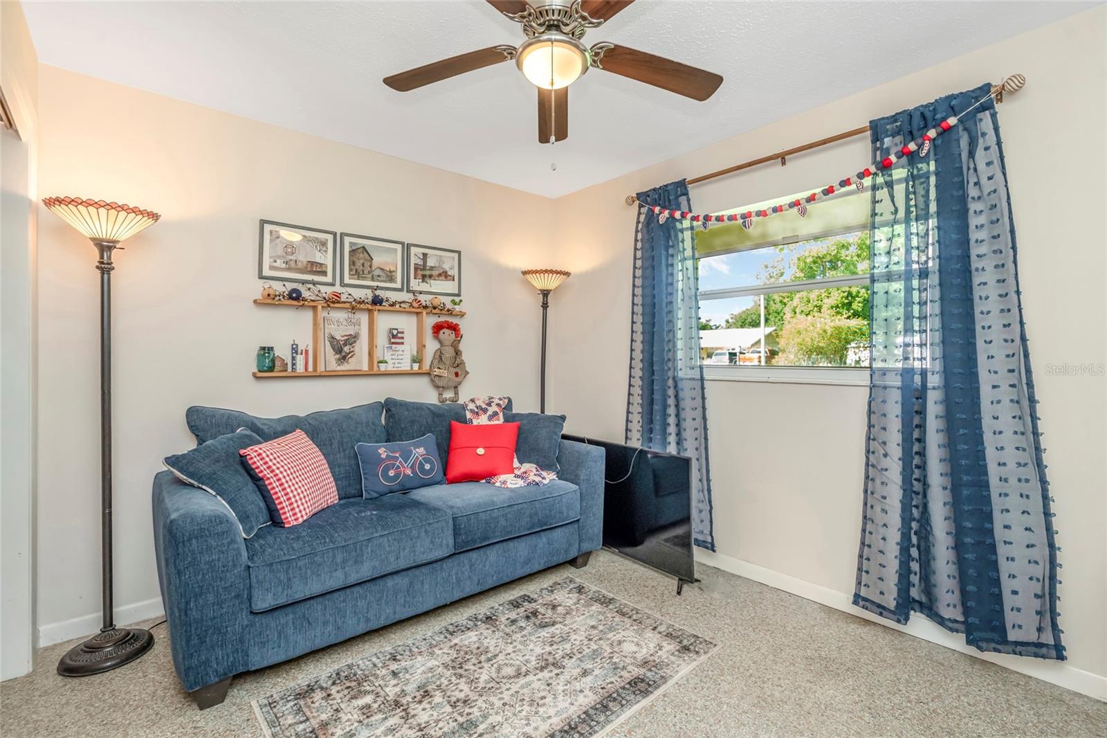 12212 FLORAL LN — photo 26