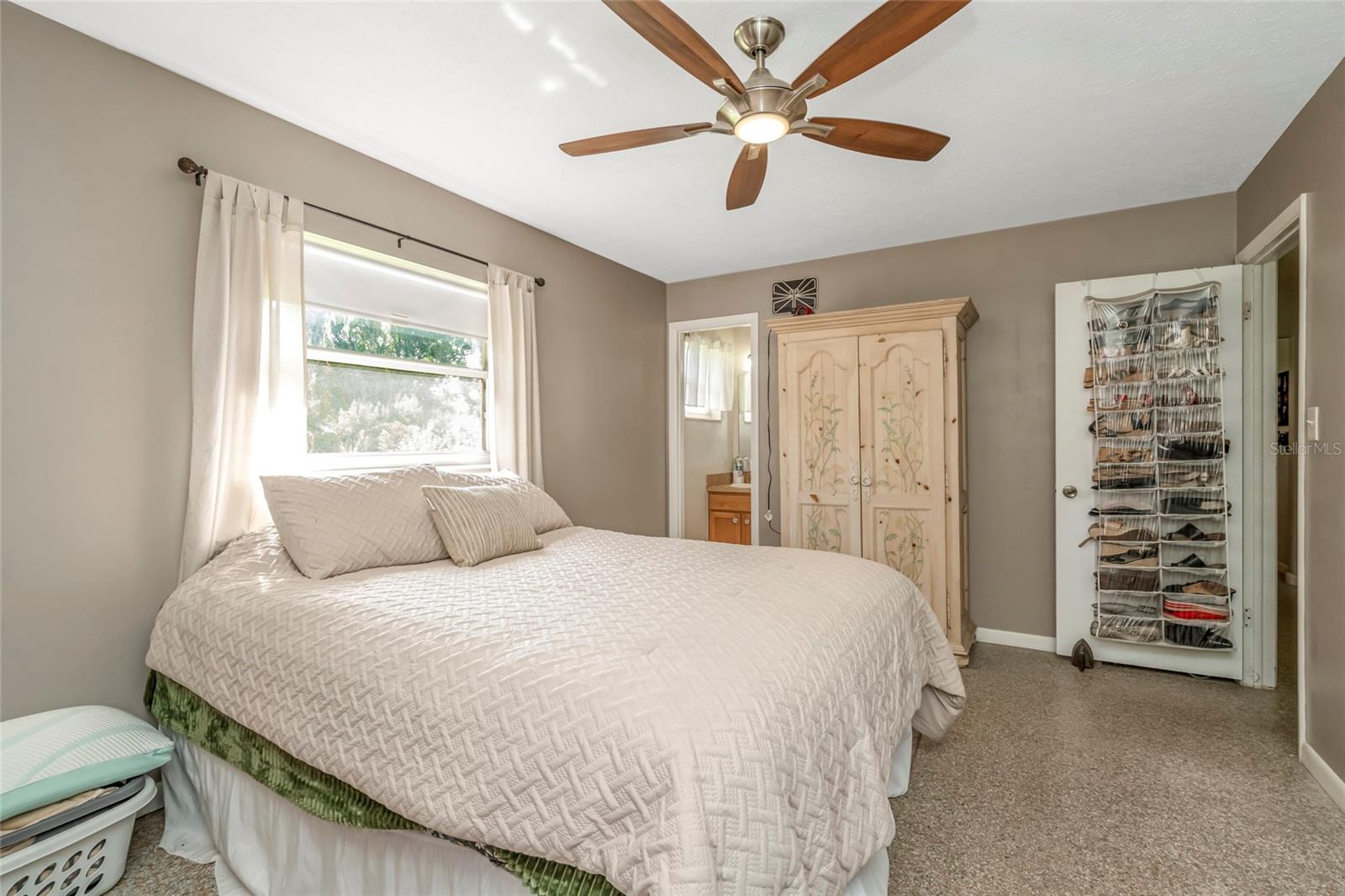 12212 FLORAL LN — photo 22