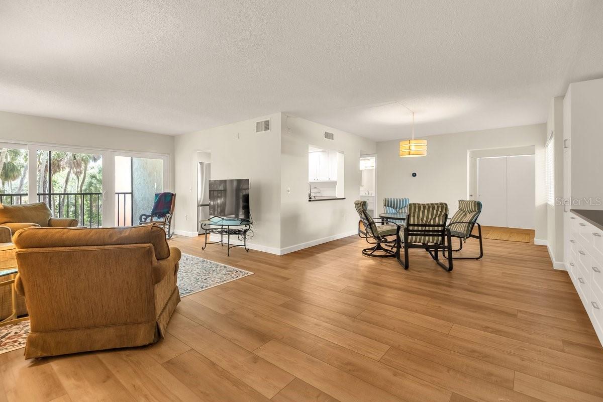 2753 ORCHID OAKS DR #104 — photo 6
