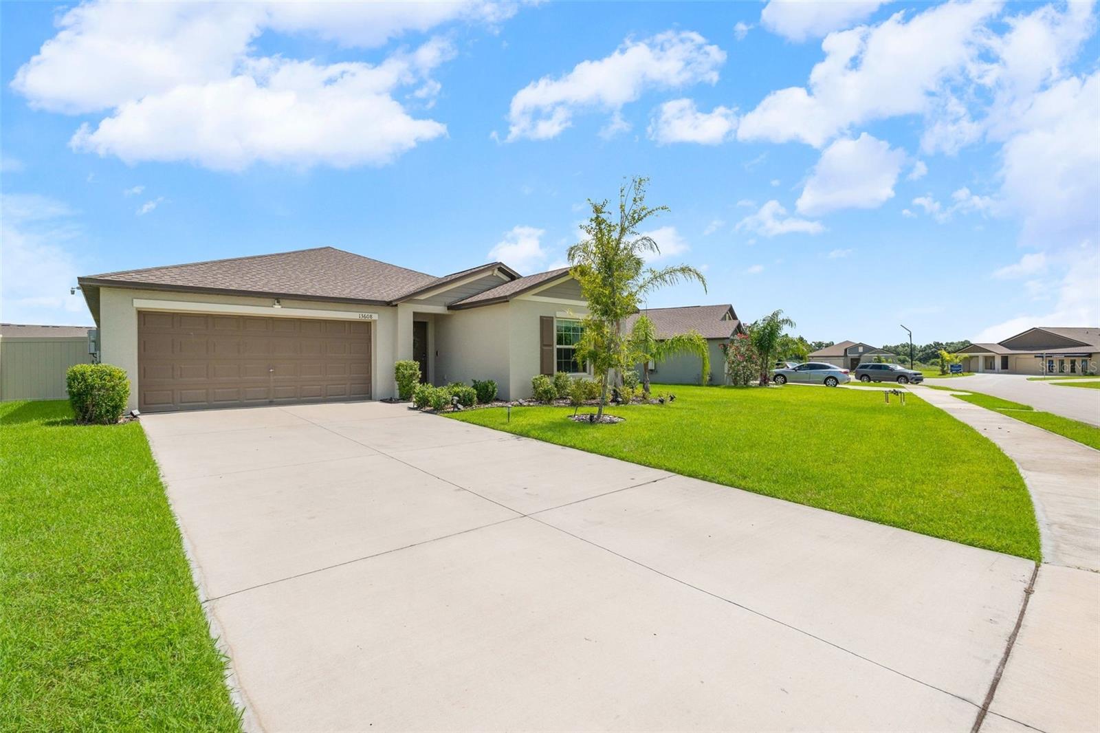 13608 SUNSET SAPPHIRE CT — photo 8