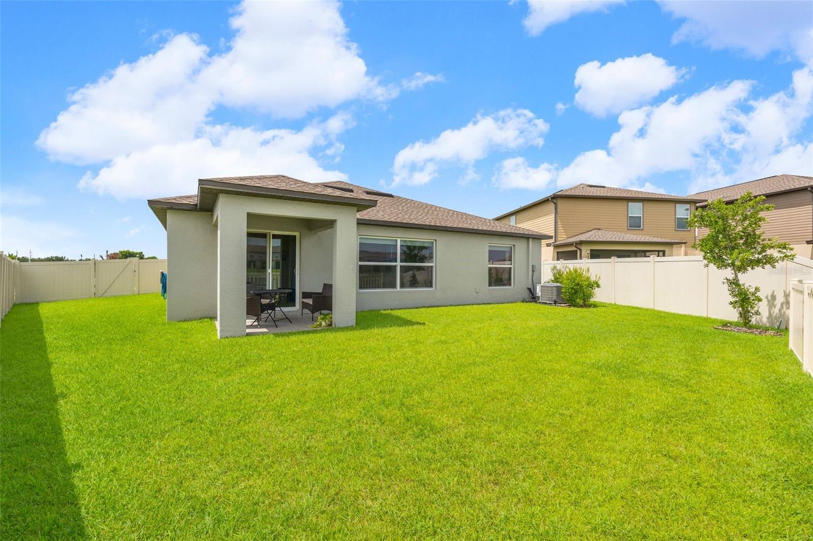 13608 SUNSET SAPPHIRE CT — photo 30
