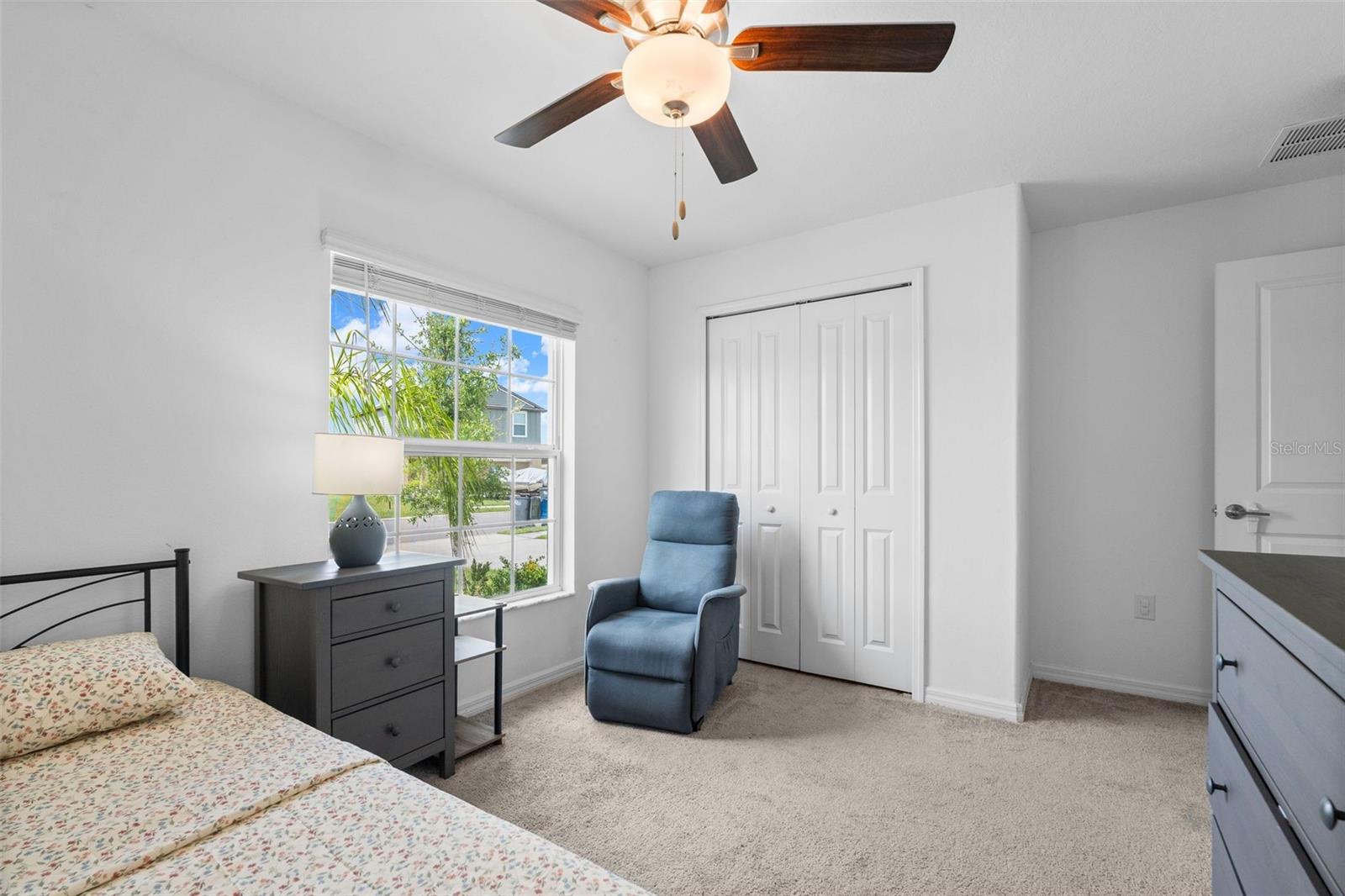 13608 SUNSET SAPPHIRE CT — photo 23