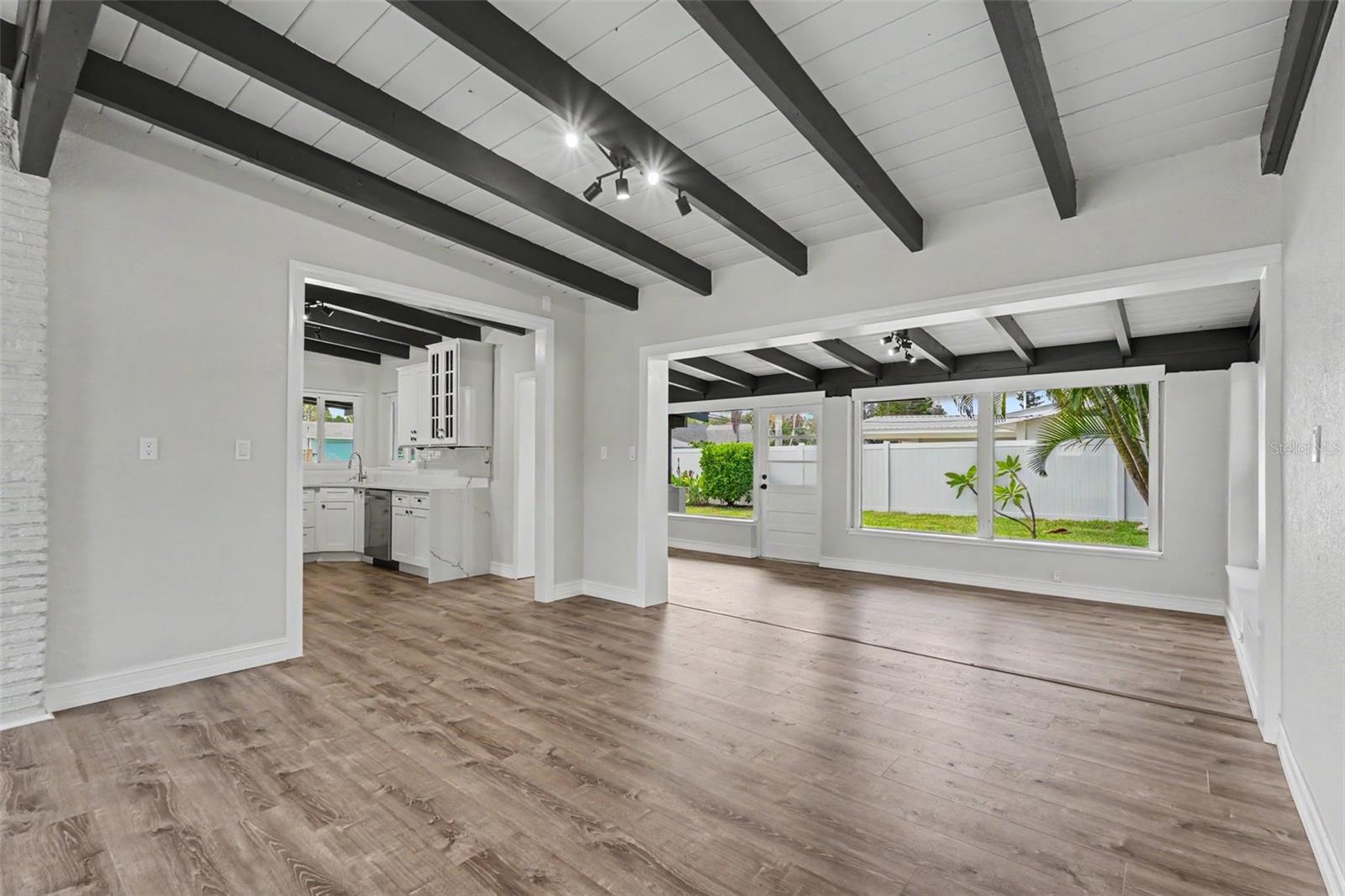 63 PALM BLVD — photo 7