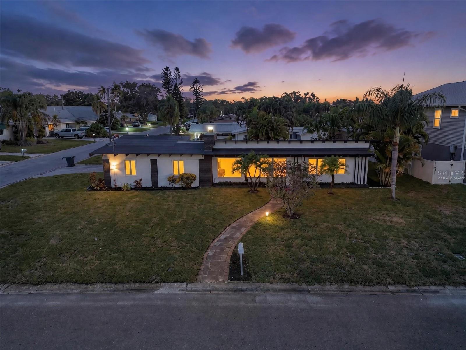 63 PALM BLVD — photo 41