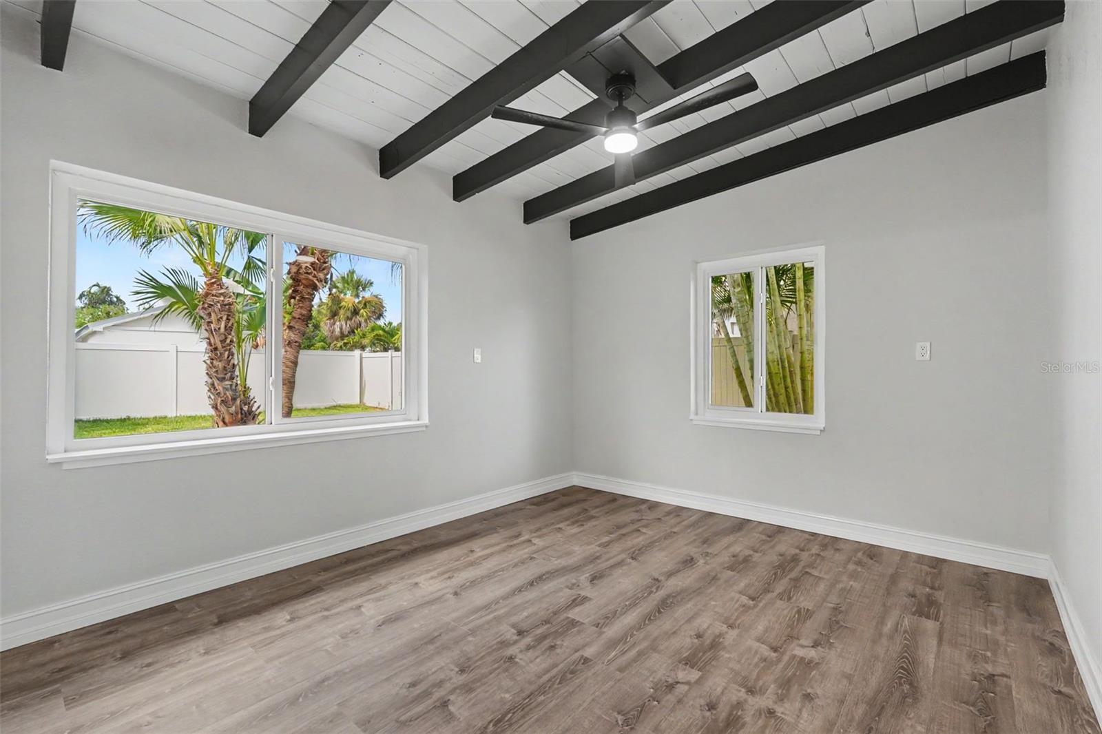 63 PALM BLVD — photo 36
