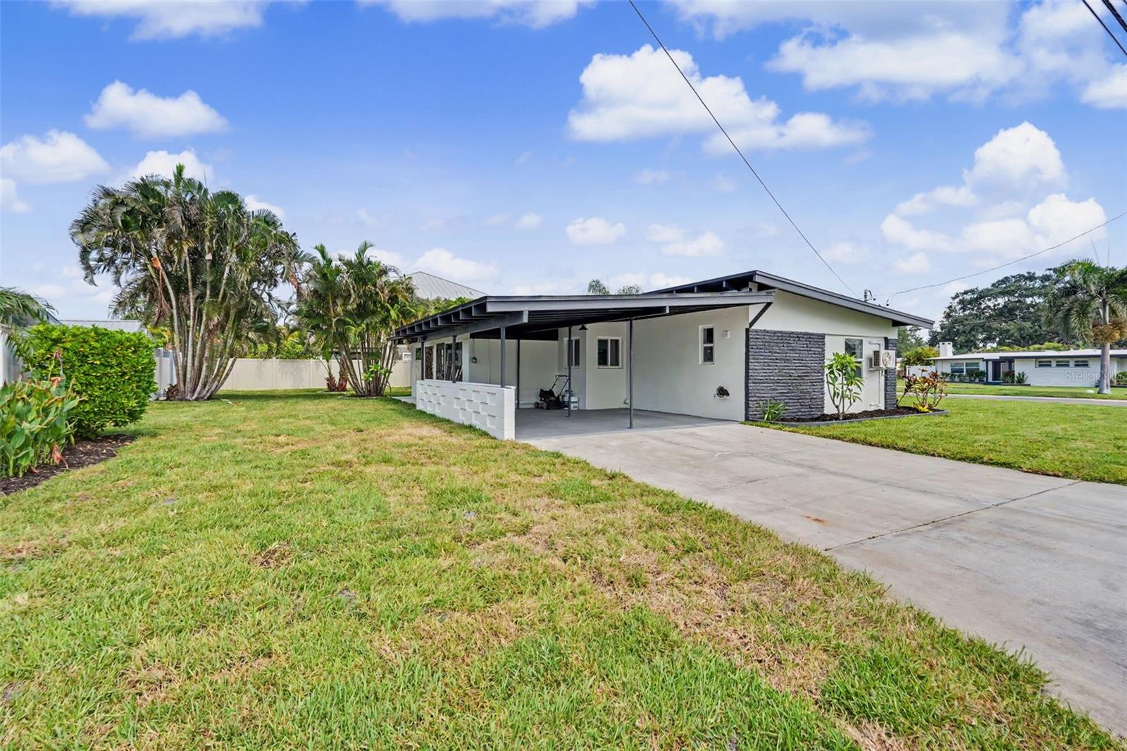63 PALM BLVD — photo 52
