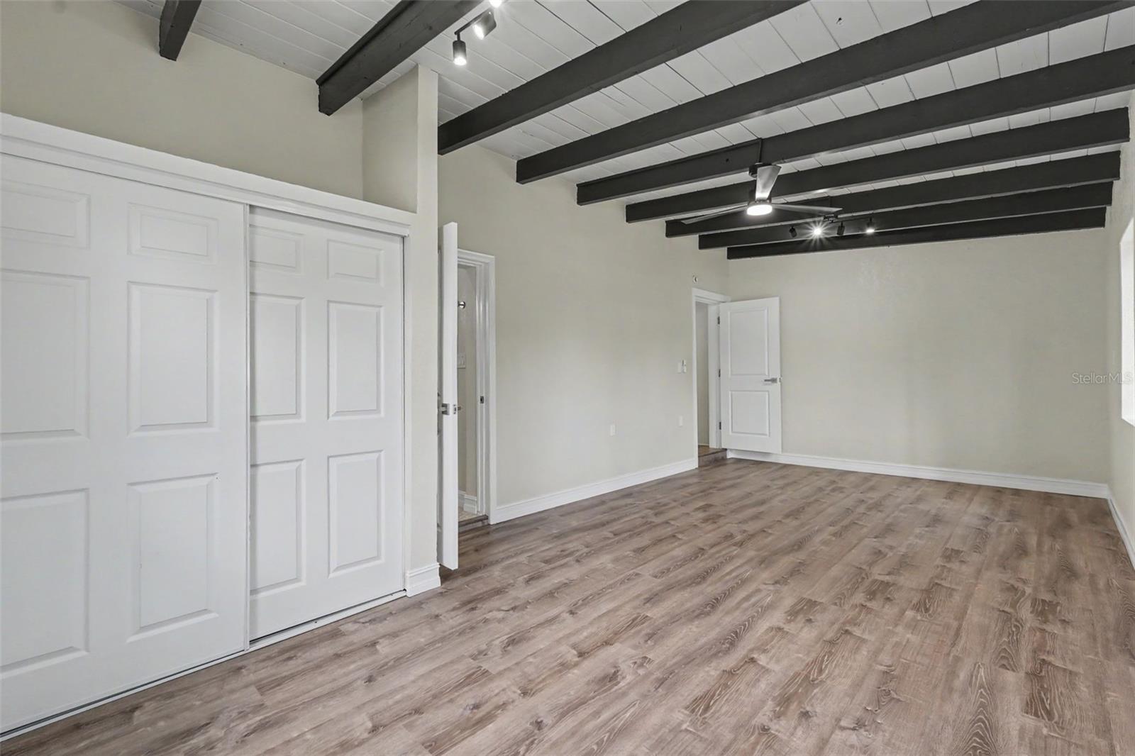 63 PALM BLVD — photo 24
