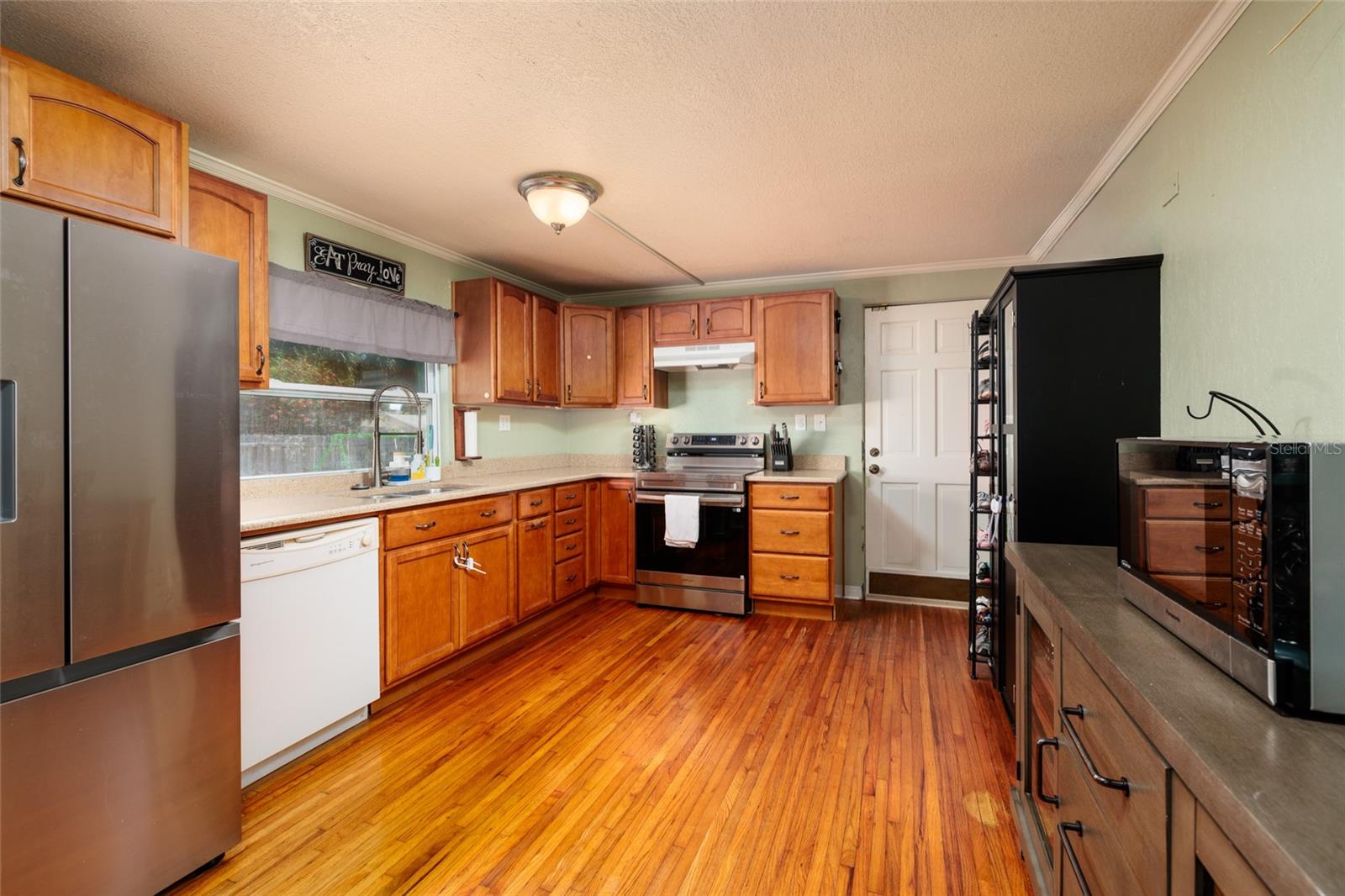 4939 DR MARTIN LUTHER KING JR ST N — photo 10
