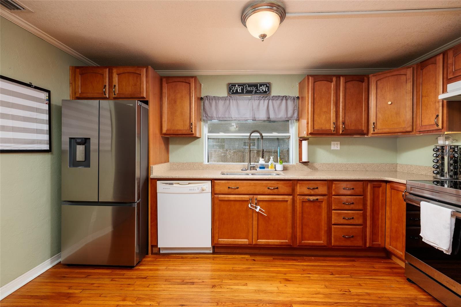 4939 DR MARTIN LUTHER KING JR ST N — photo 11
