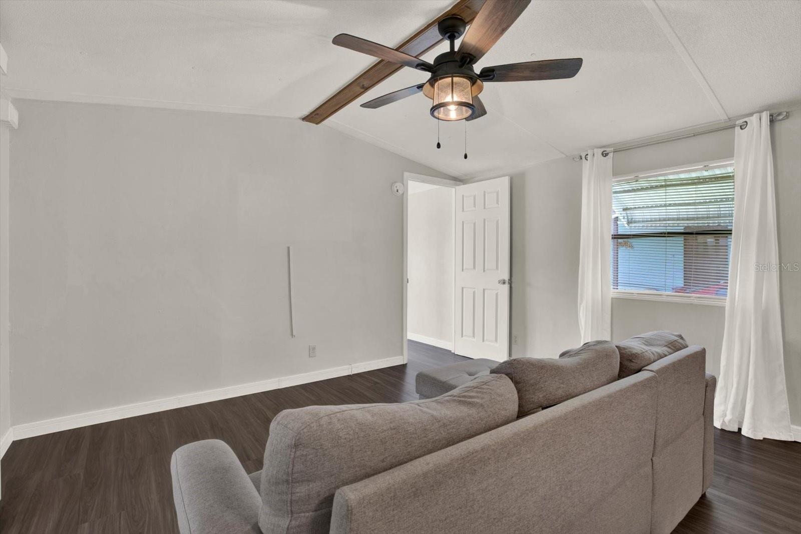34421 COUNTRYSIDE DR — photo 5