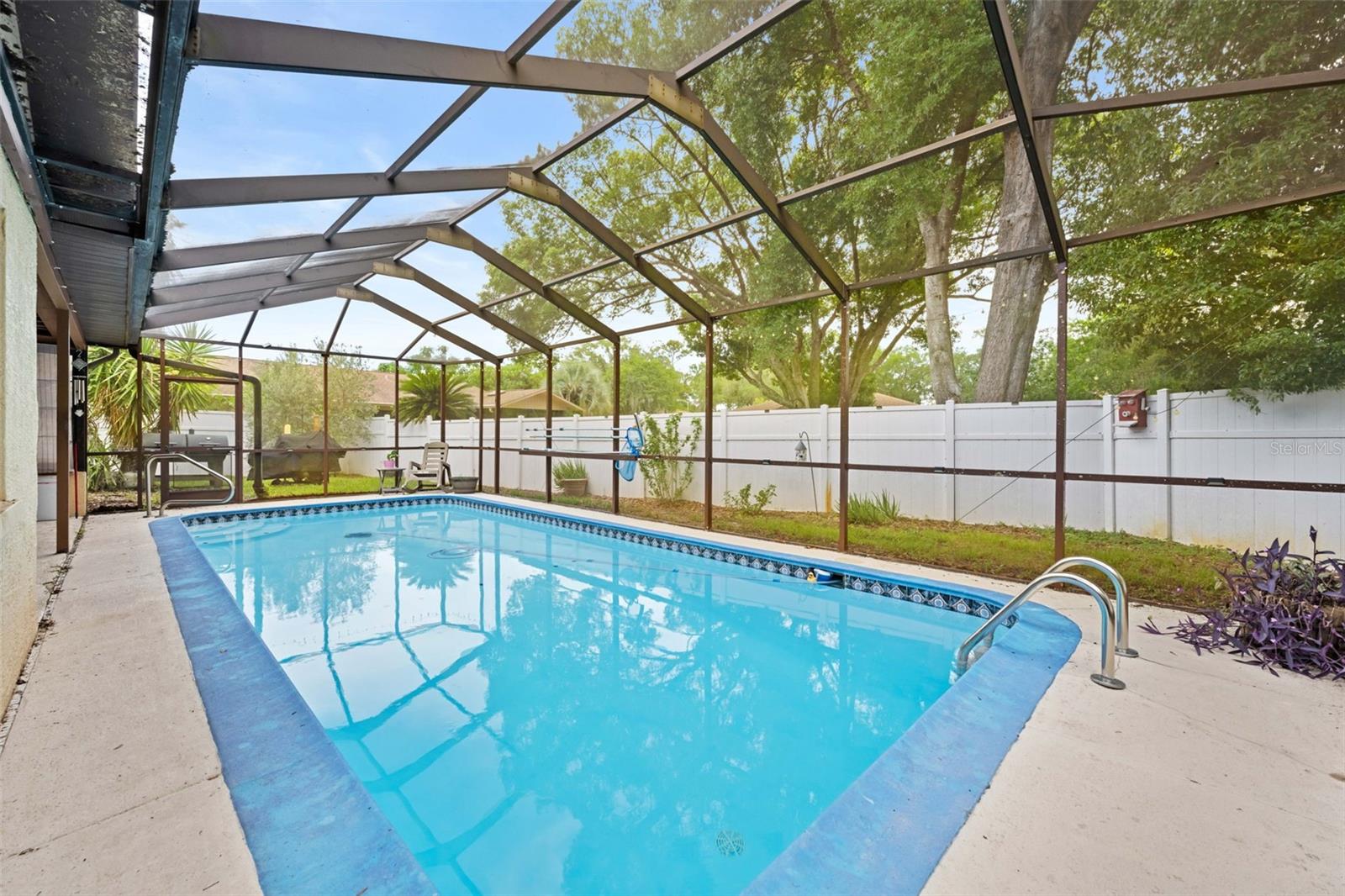 12803 RED MAPLE CT — photo 41