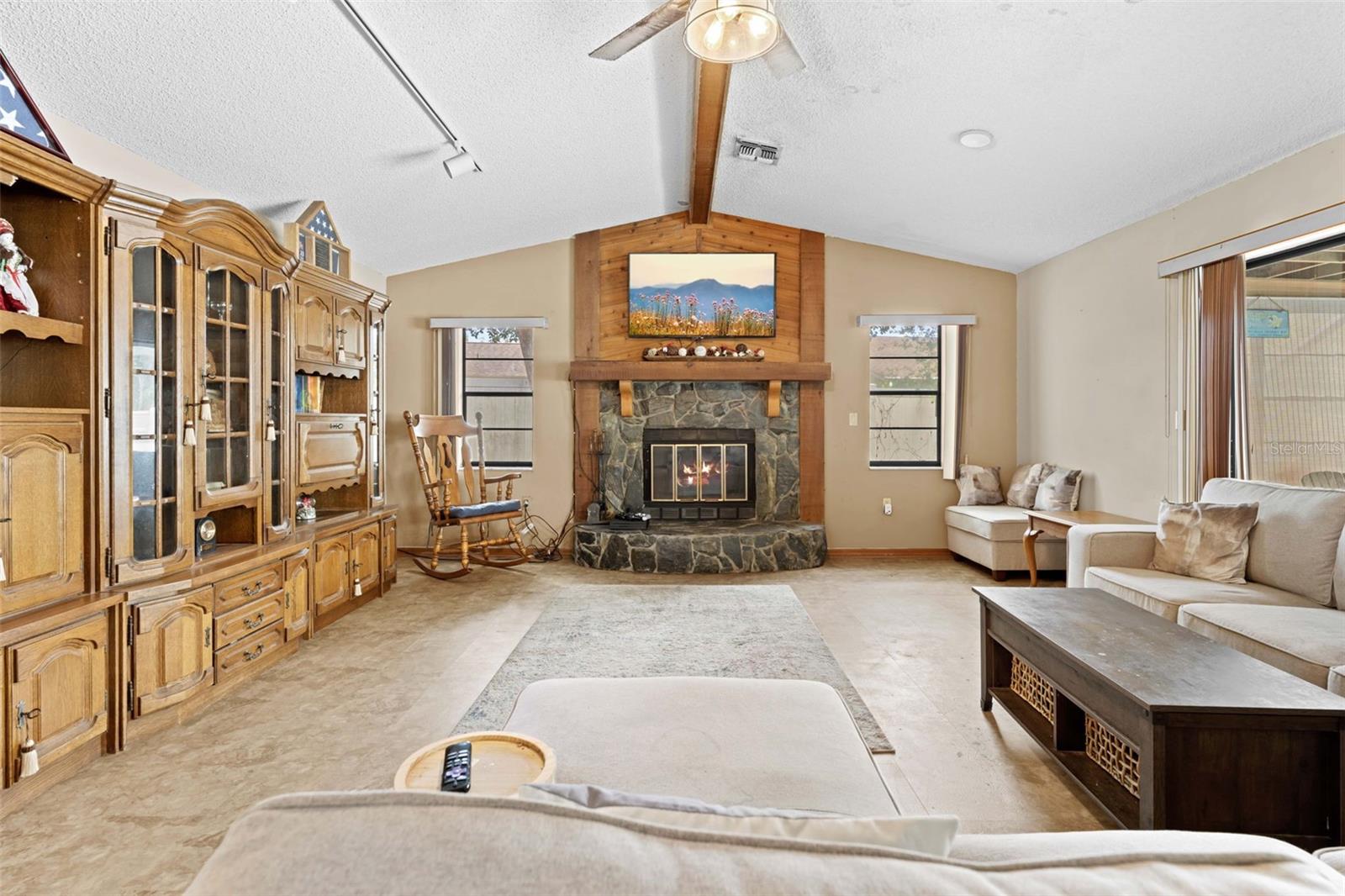 12803 RED MAPLE CT — photo 14
