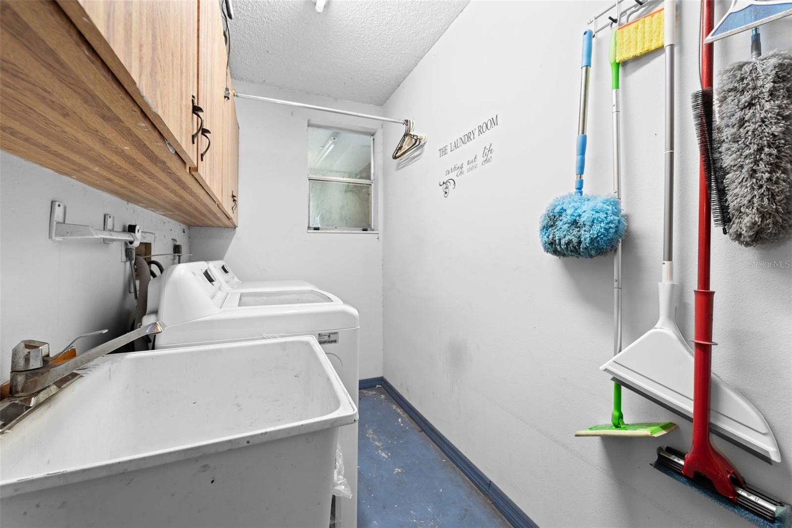 12803 RED MAPLE CT — photo 39