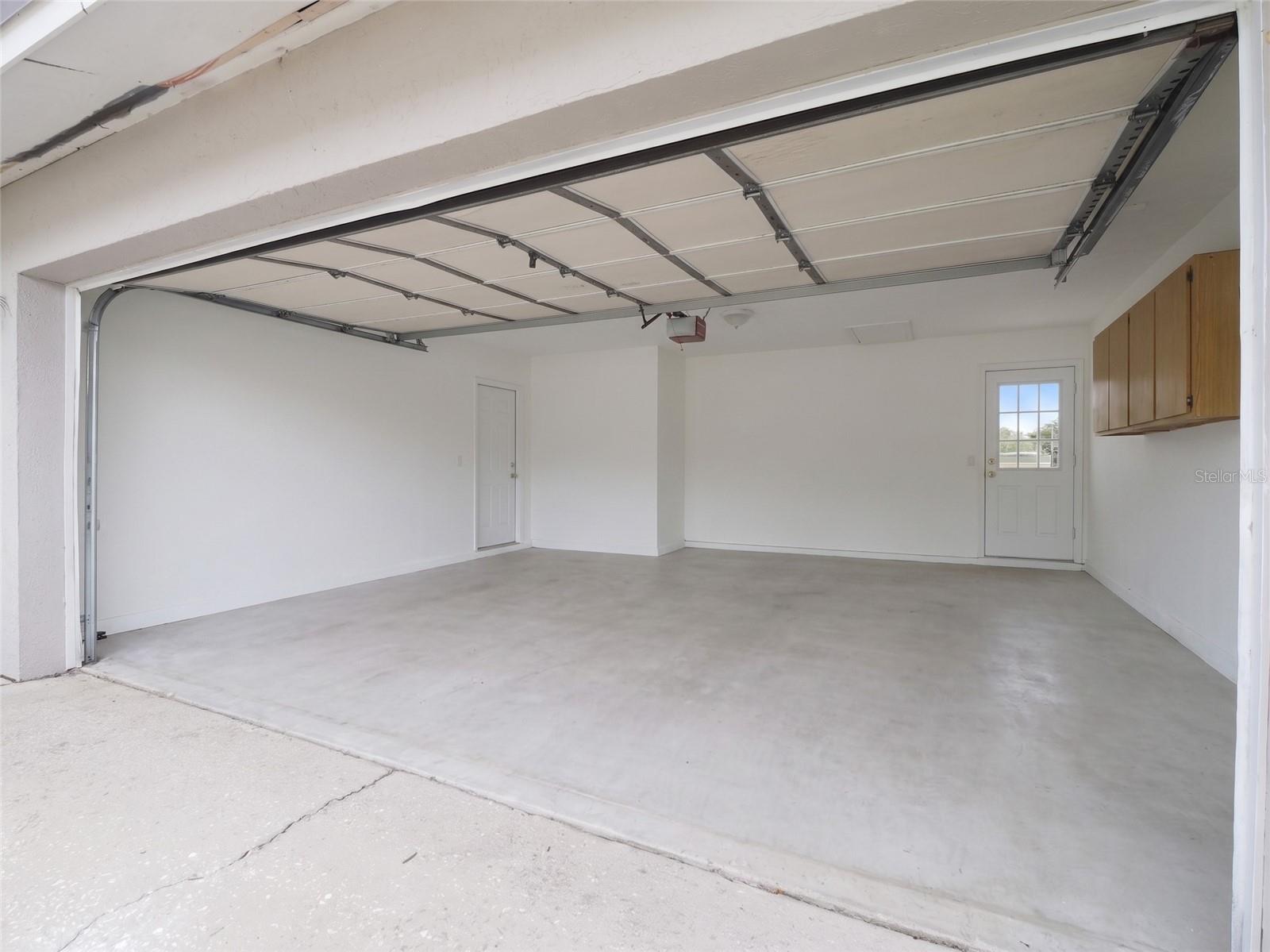 1702 SOUTHWIND DR — photo 21