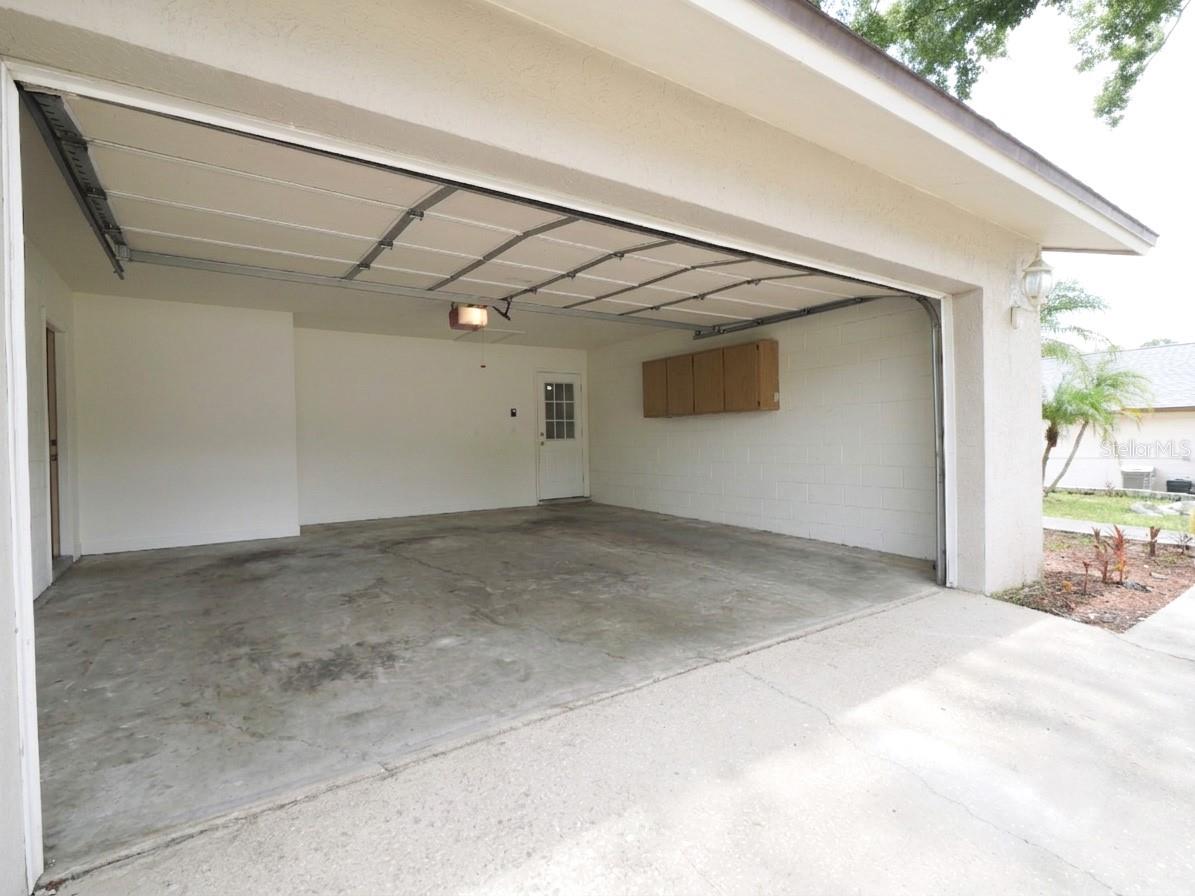 1702 SOUTHWIND DR — photo 20