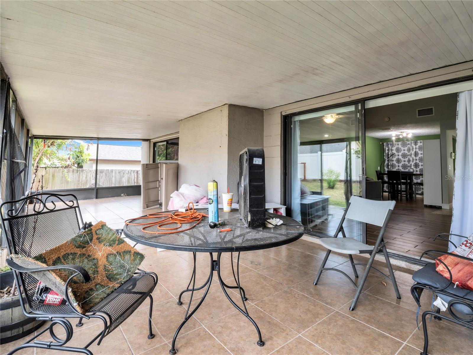 1702 SOUTHWIND DR — photo 39