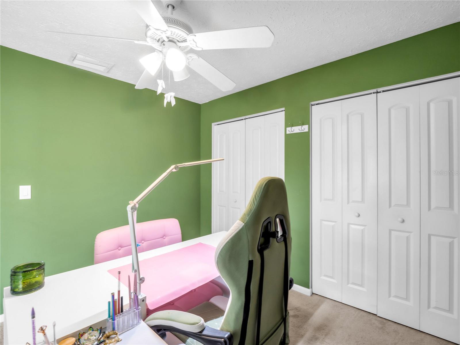 1702 SOUTHWIND DR — photo 57
