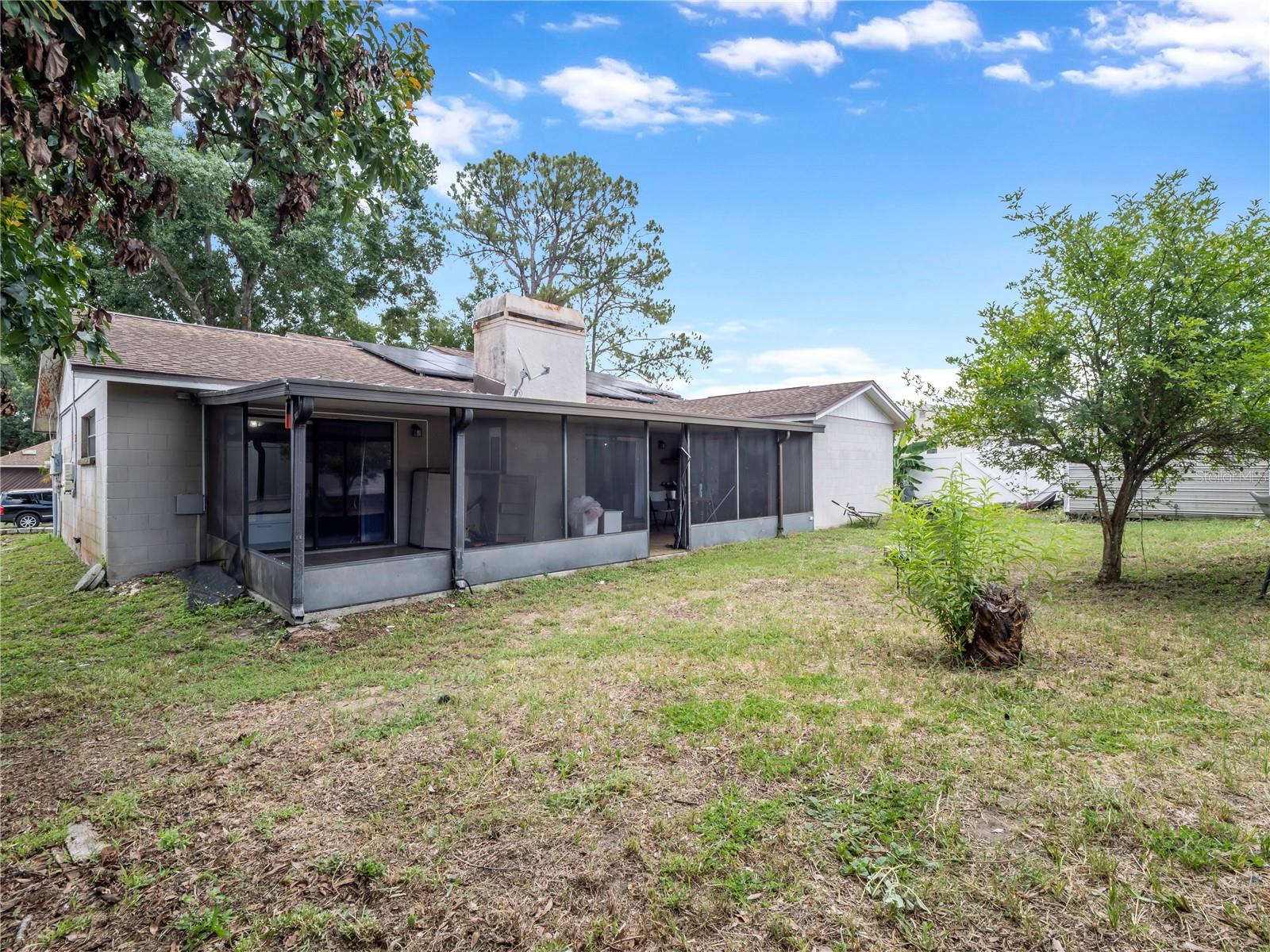 1702 SOUTHWIND DR — photo 45
