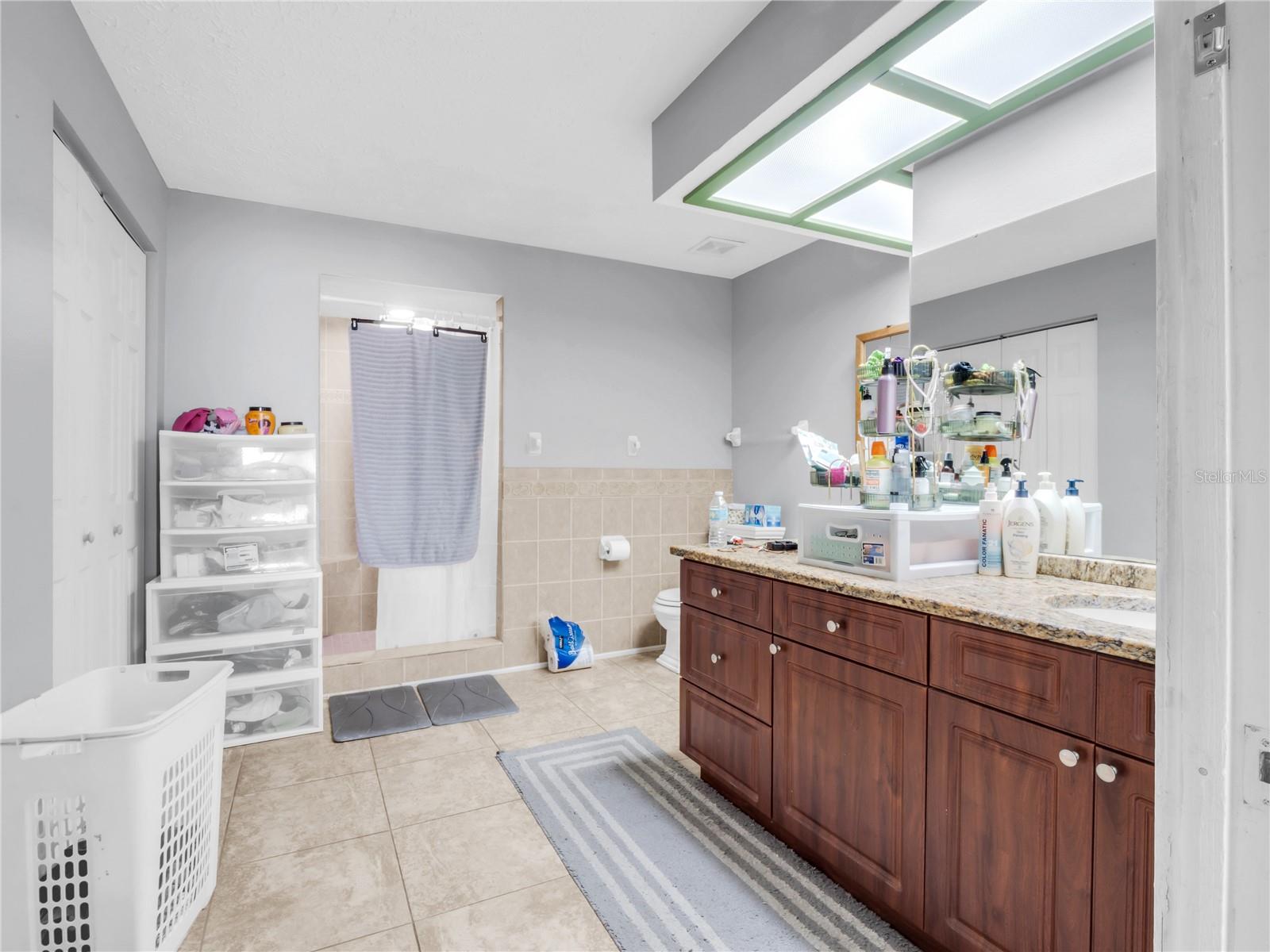 1702 SOUTHWIND DR — photo 31