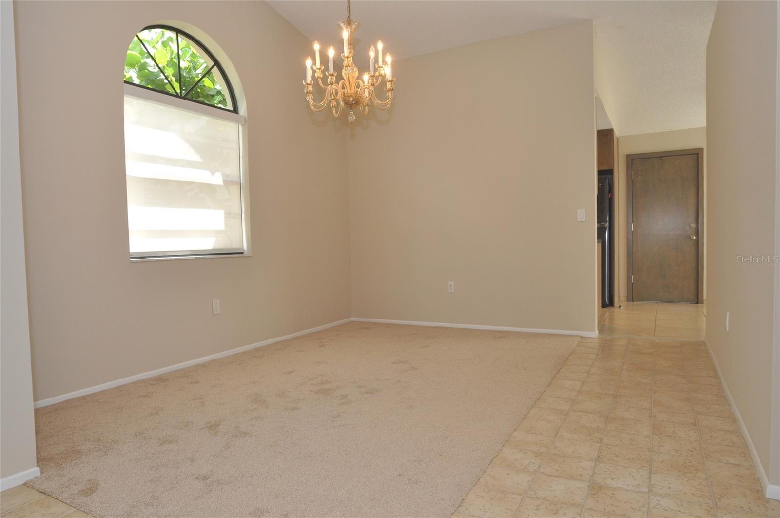 5565 SALEM SQUARE DR N — photo 23