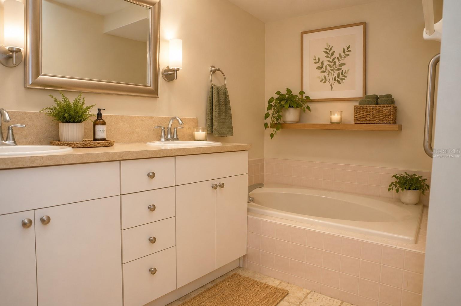 5565 SALEM SQUARE DR N — photo 7