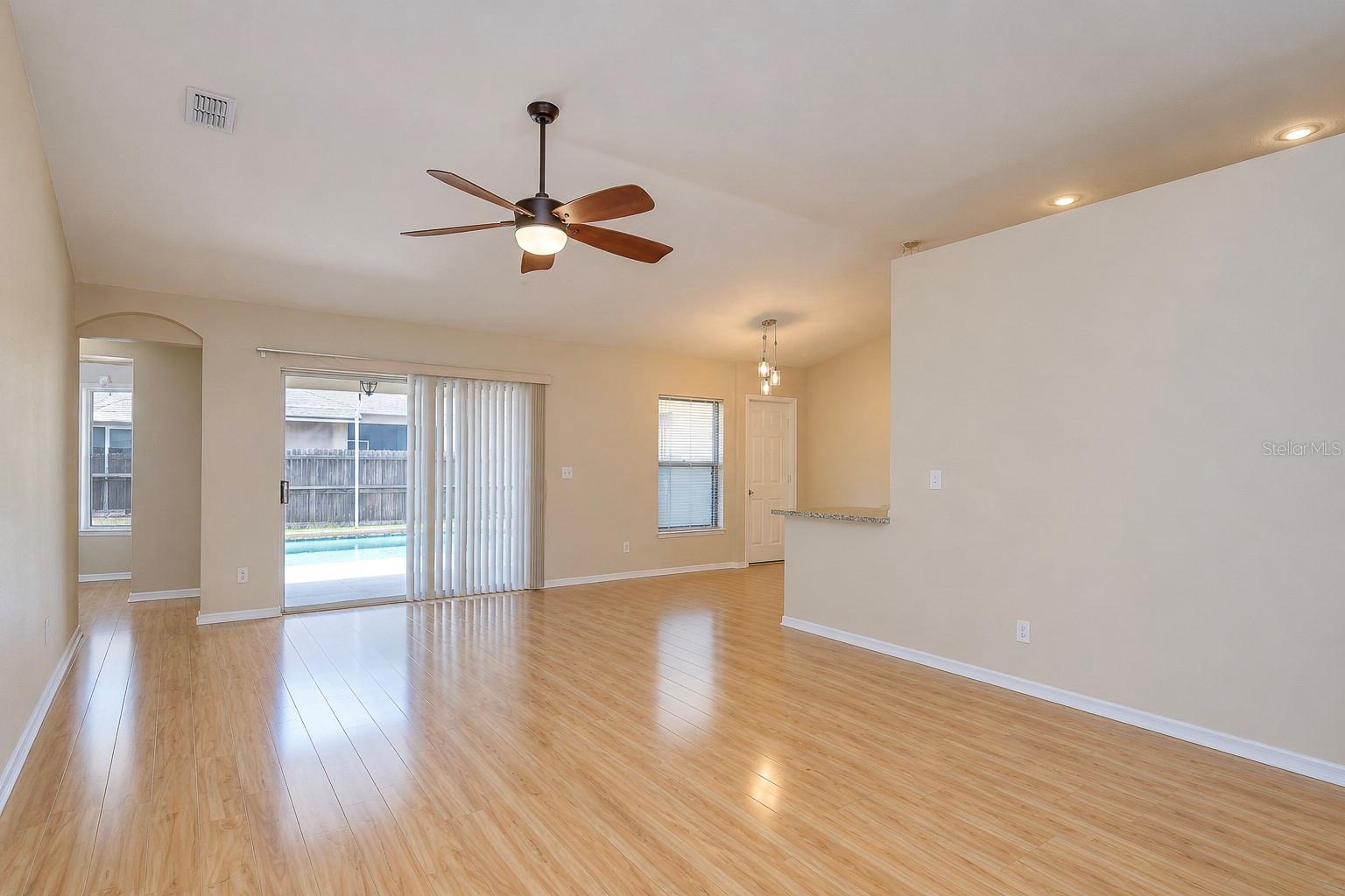 4822 PORTOBELLO CIR — photo 7