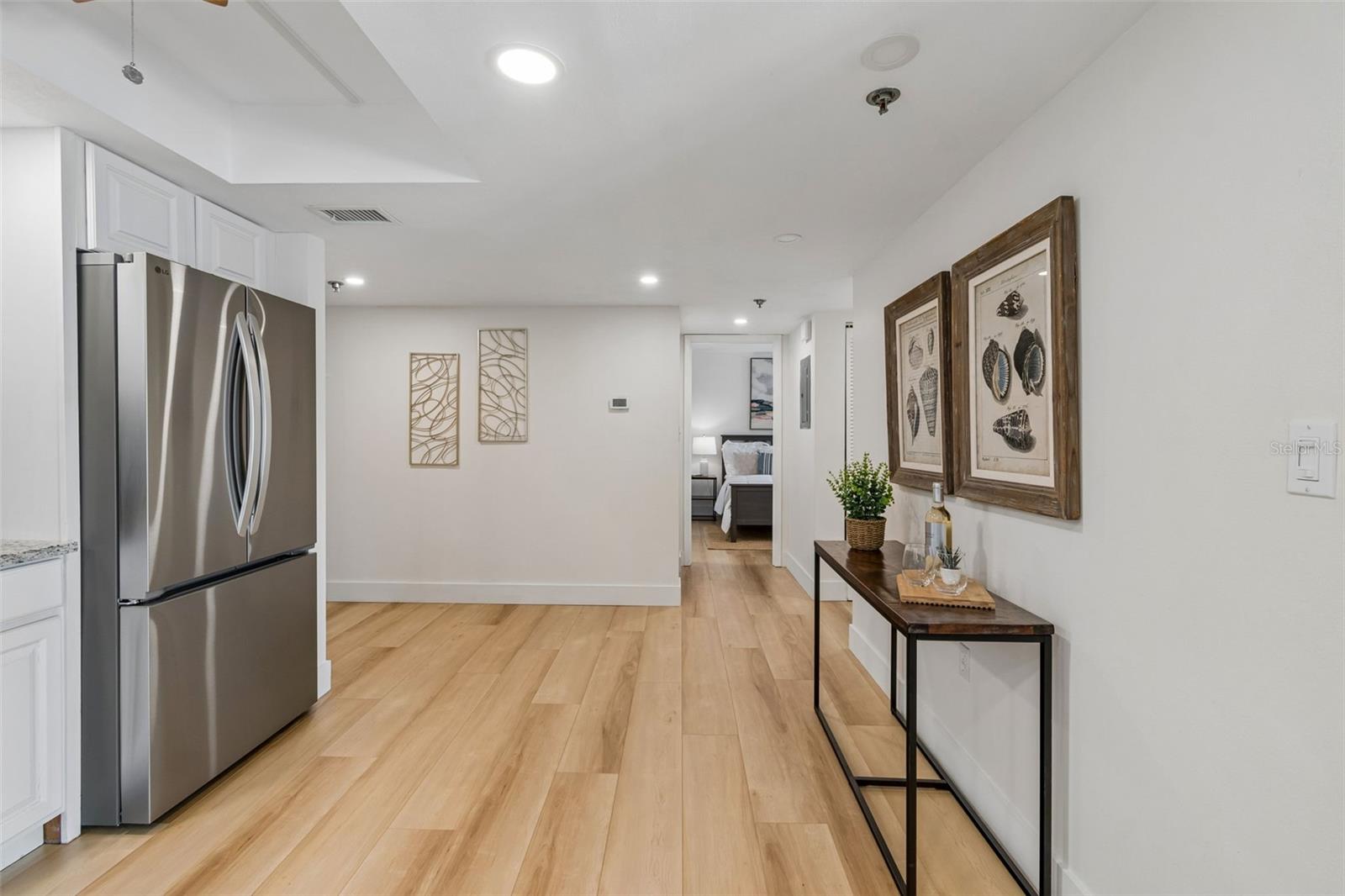 7430 SUNSHINE SKYWAY LN S #201 — photo 25