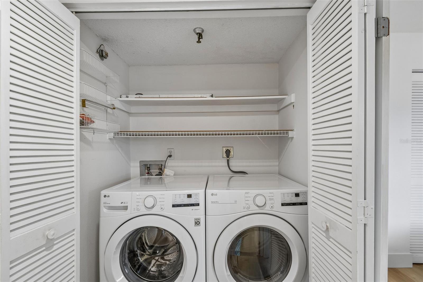 7430 SUNSHINE SKYWAY LN S #201 — photo 30