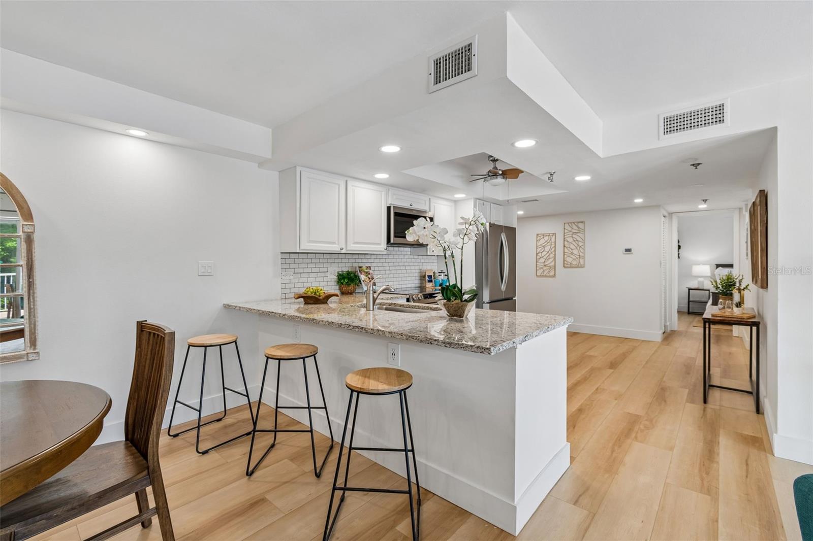 7430 SUNSHINE SKYWAY LN S #201 — photo 15
