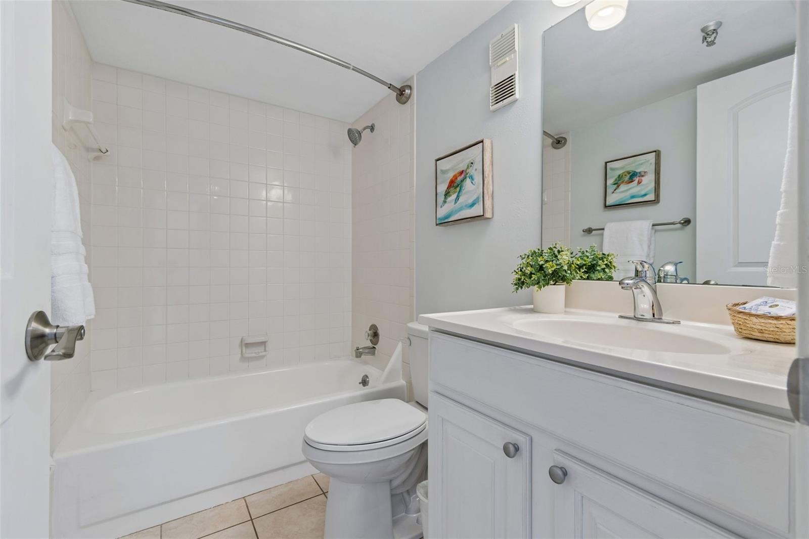 7430 SUNSHINE SKYWAY LN S #201 — photo 29