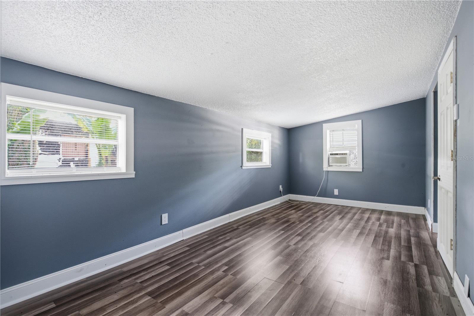 39217 FIBELKORN RD — photo 28