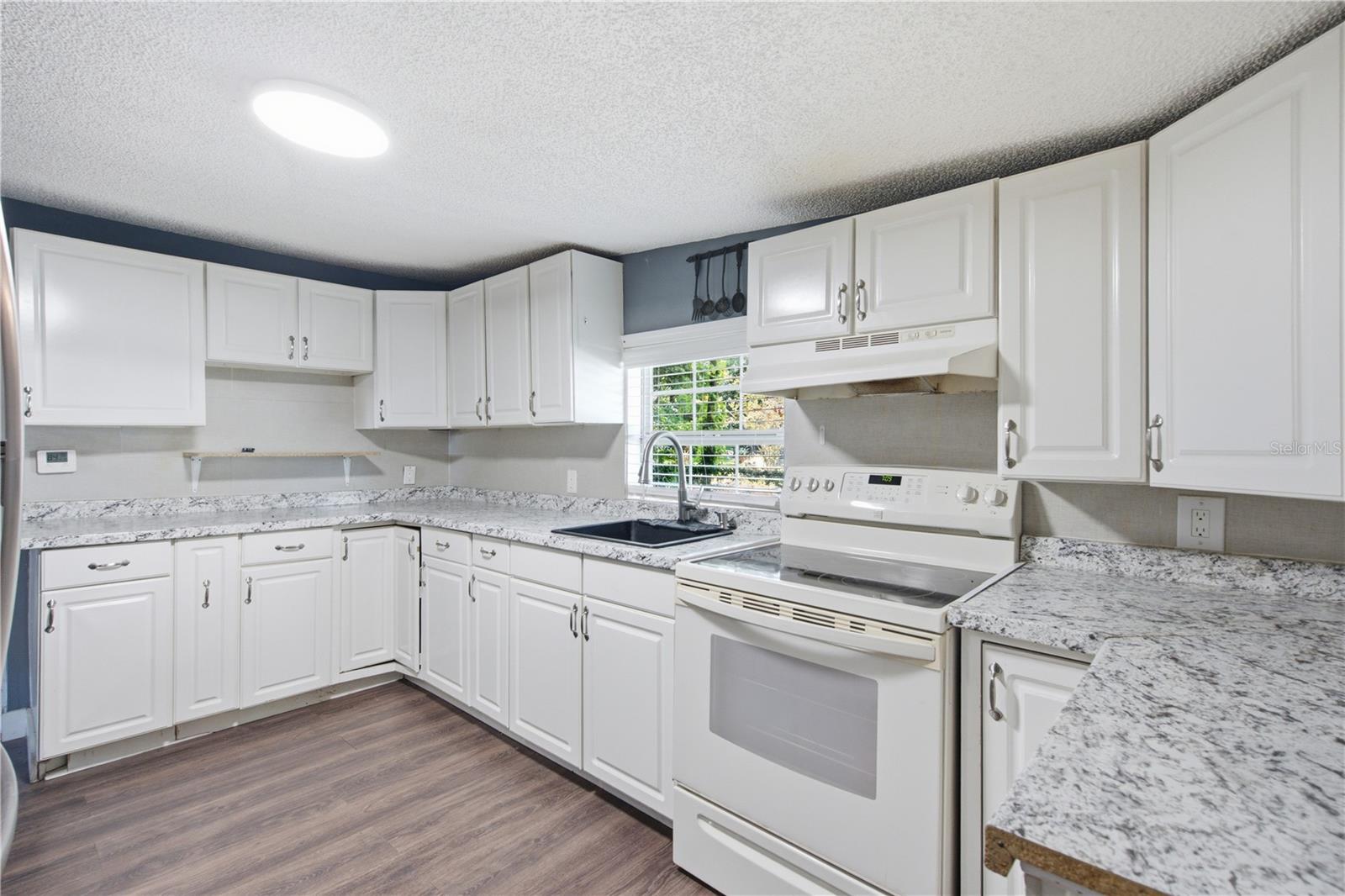39217 FIBELKORN RD — photo 19